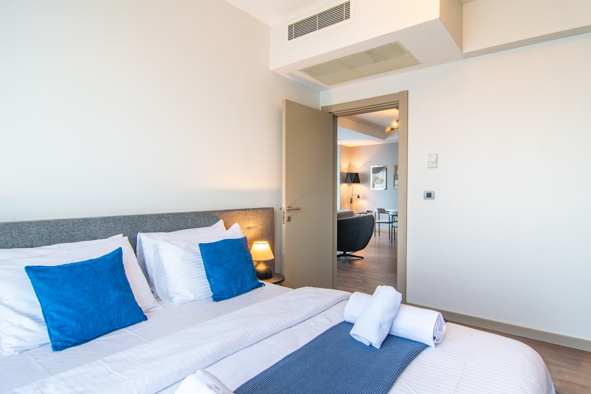 2-Bedroom Escape with city view, furnished apartment in Bağcılar, Istanbul — image 18