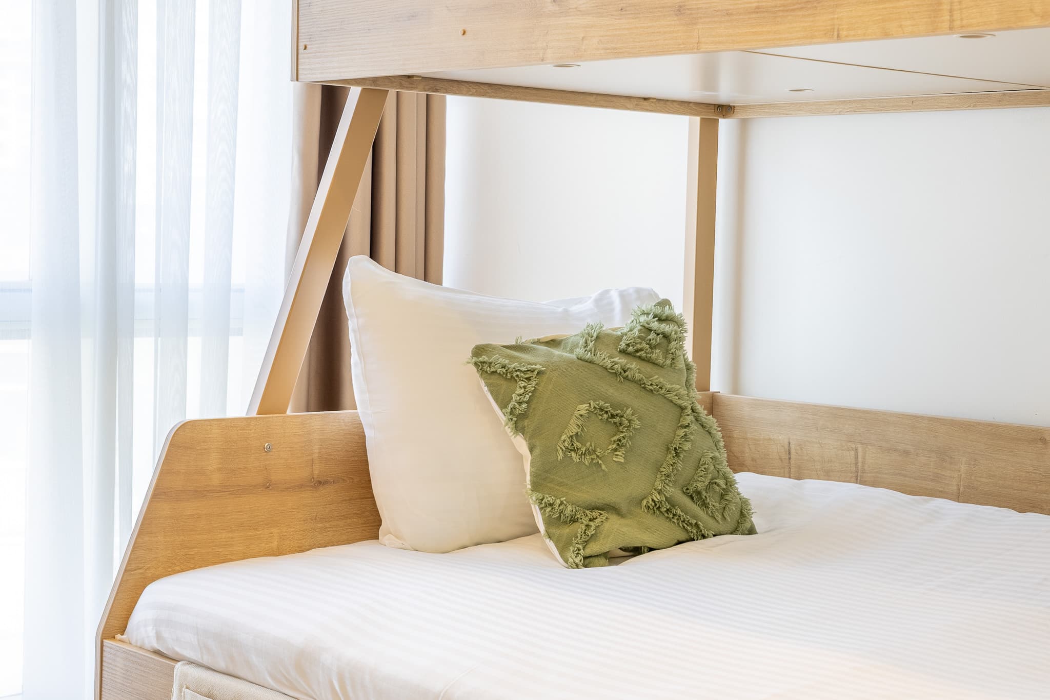Fulya Central 2BR Modern Apartment | Şişli, furnished apartment in Şişli, Istanbul — image 16