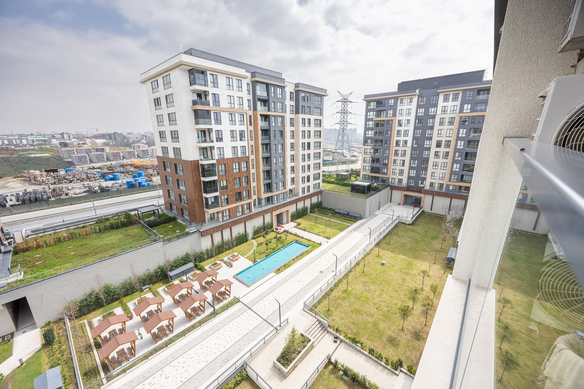 Elegant 3 bdr apartment with balcony , furnished apartment in Başakşehir, Istanbul — image 37