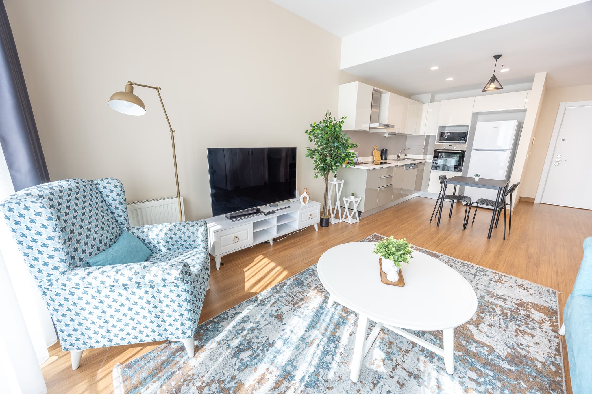 1-Bedroom Escape: Perfect for Families, furnished apartment in Avcılar, Istanbul — image 6
