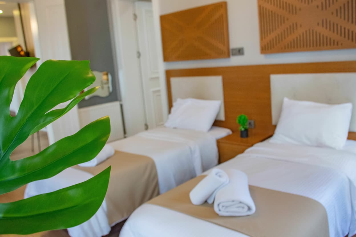 Modern 2BR Flat 1min walk to Taksim square, furnished apartment in Beyoğlu, Istanbul — image 7