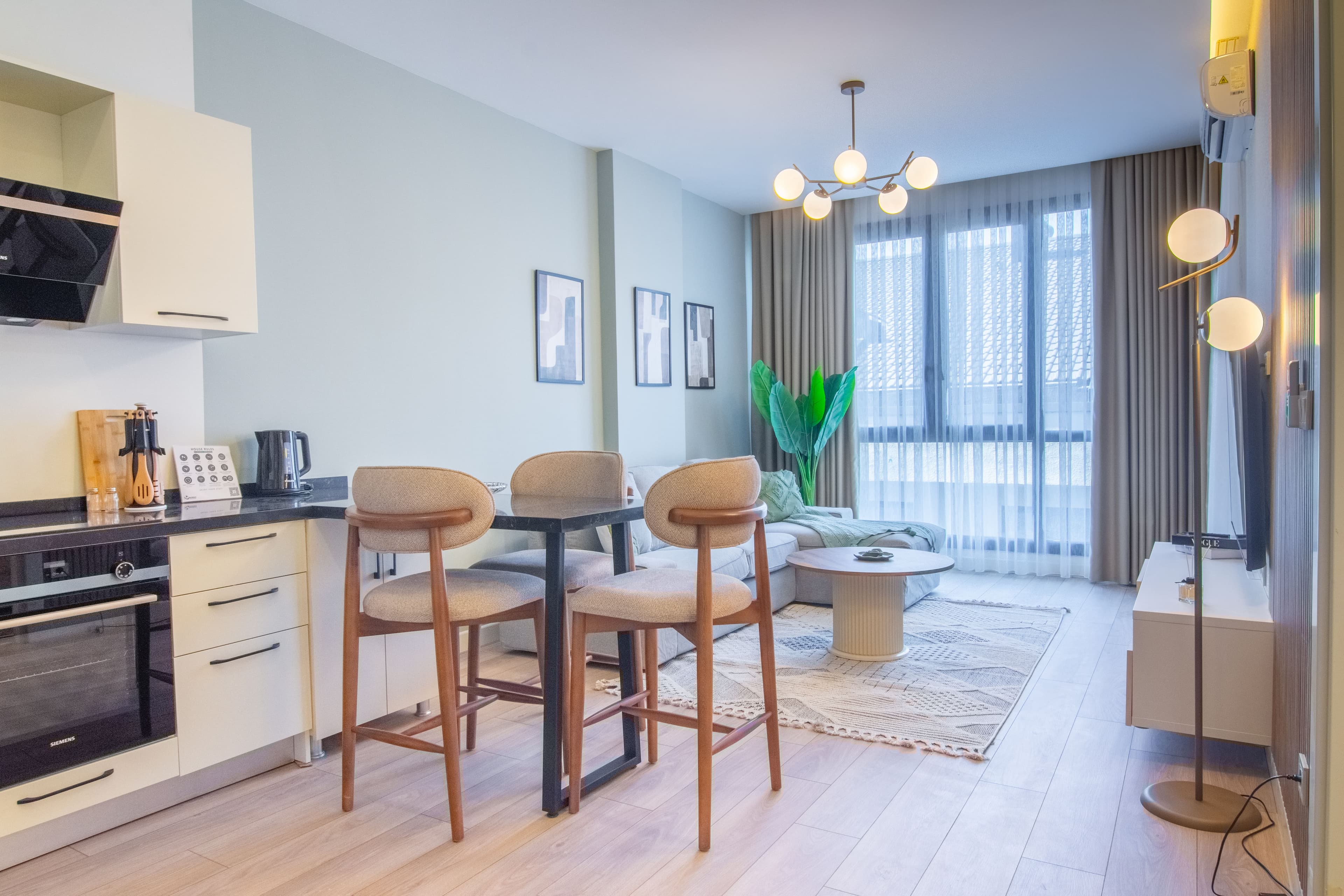 Modern & Stylish 1 Bdr Taksim Palas Living, furnished apartment in Şişli, Istanbul