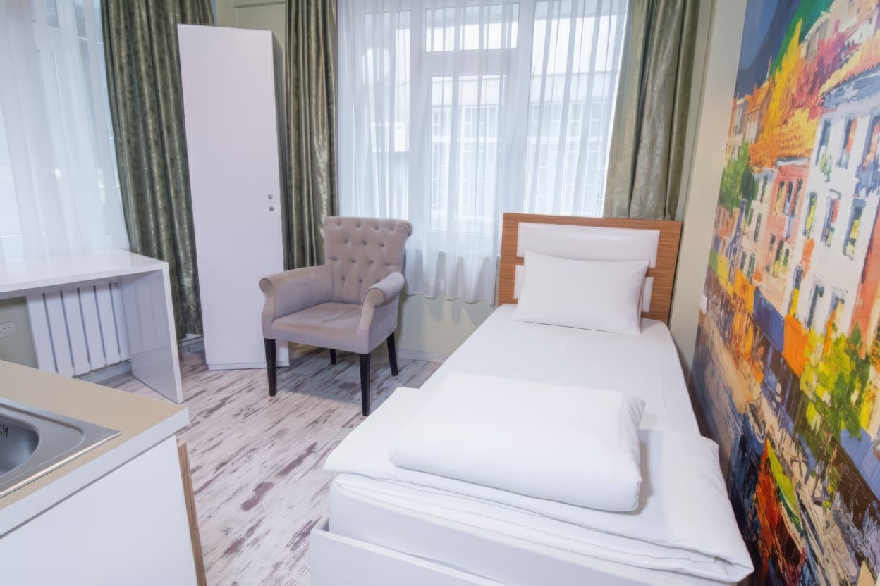 Central apart at Beşiktaş  2bdr with  3 single bed, furnished apartment in Beşiktaş, Istanbul — image 4