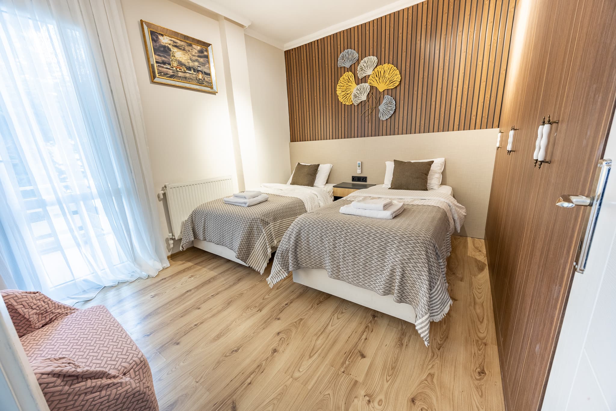 Sea View Villa with Pool, furnished apartment in Büyükçekmece, Istanbul — image 24