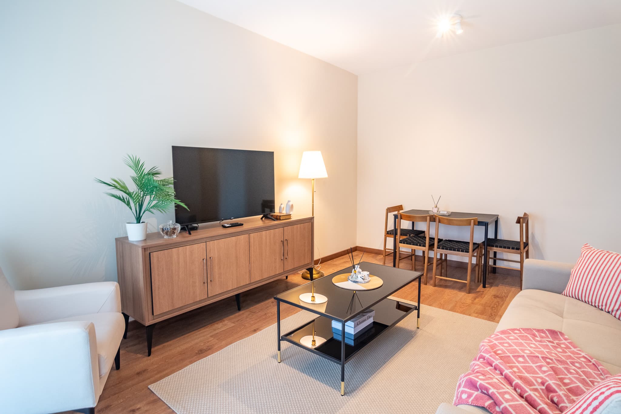 Modern 2BR City View Residence , furnished apartment in Bağcılar, Istanbul — image 8