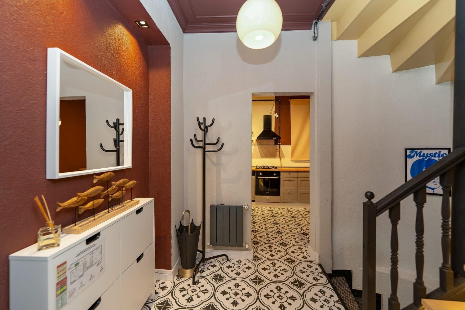 House with 4 bedrs 3 bathrooms central location, furnished apartment in Şişli, Istanbul — image 3