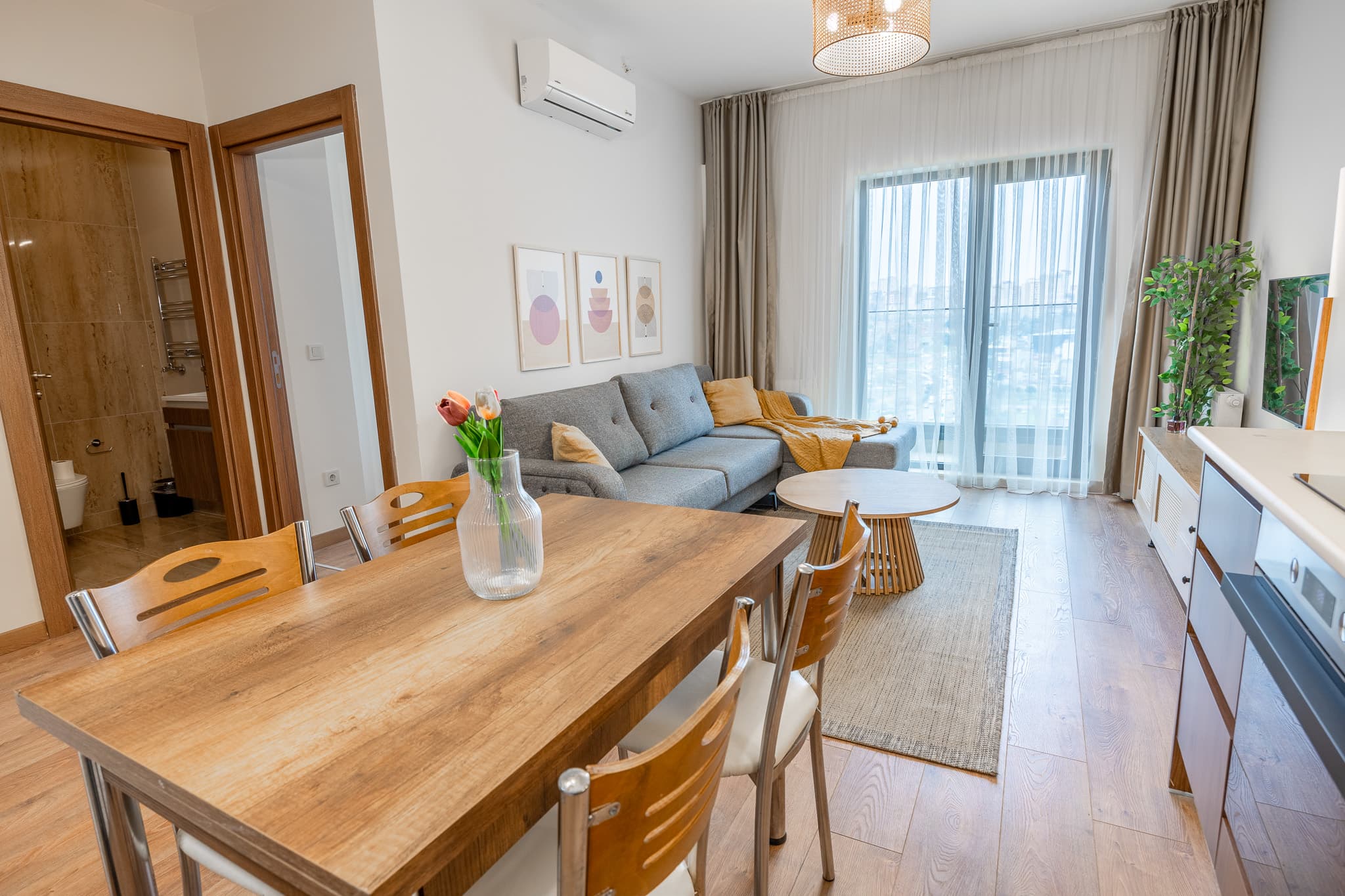Spacious 1BR with City View , furnished apartment in Bağcılar, Istanbul — image 3