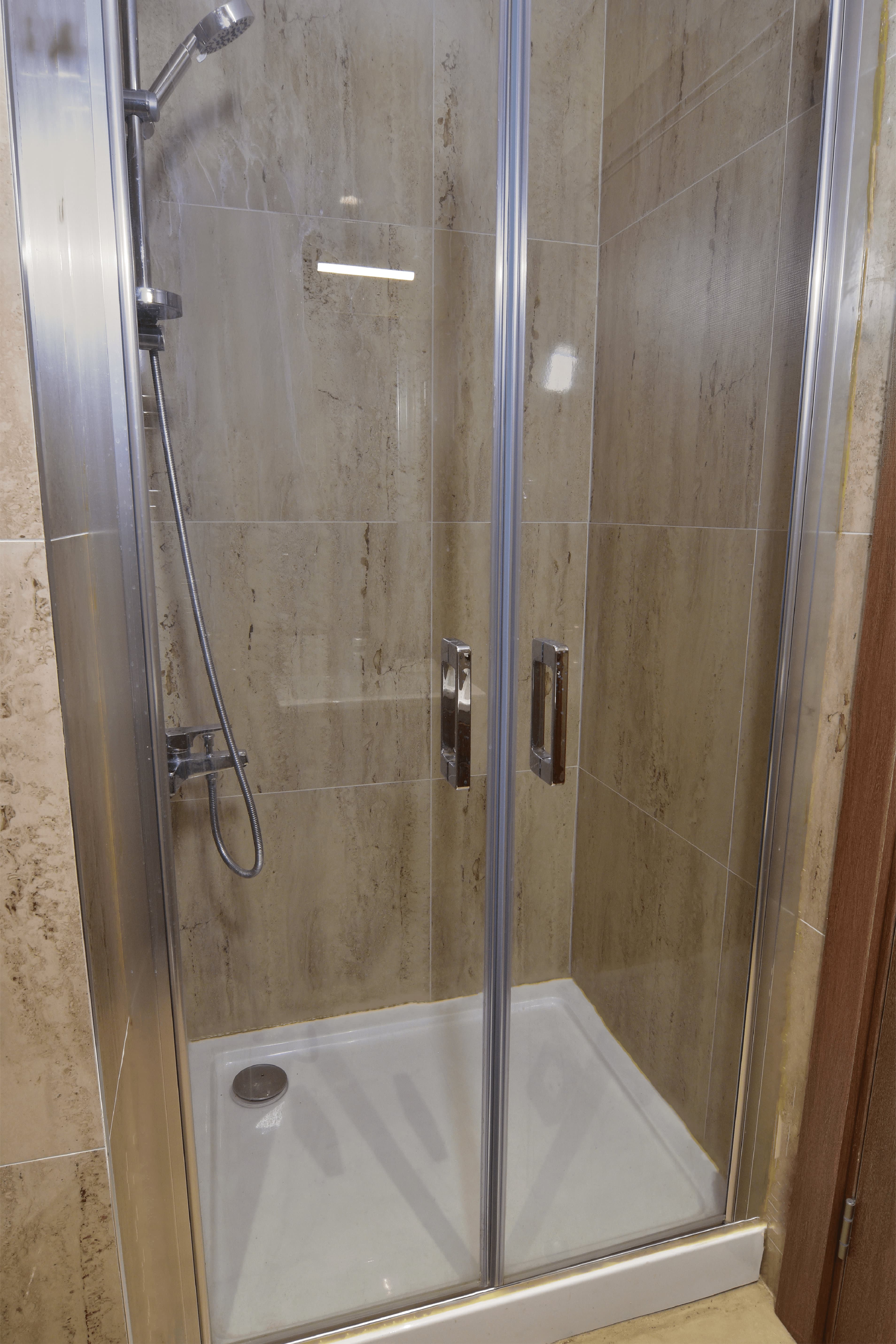  Cozy Stay 1-Bedroom Apartment, furnished apartment in Bağcılar, Istanbul — image 18