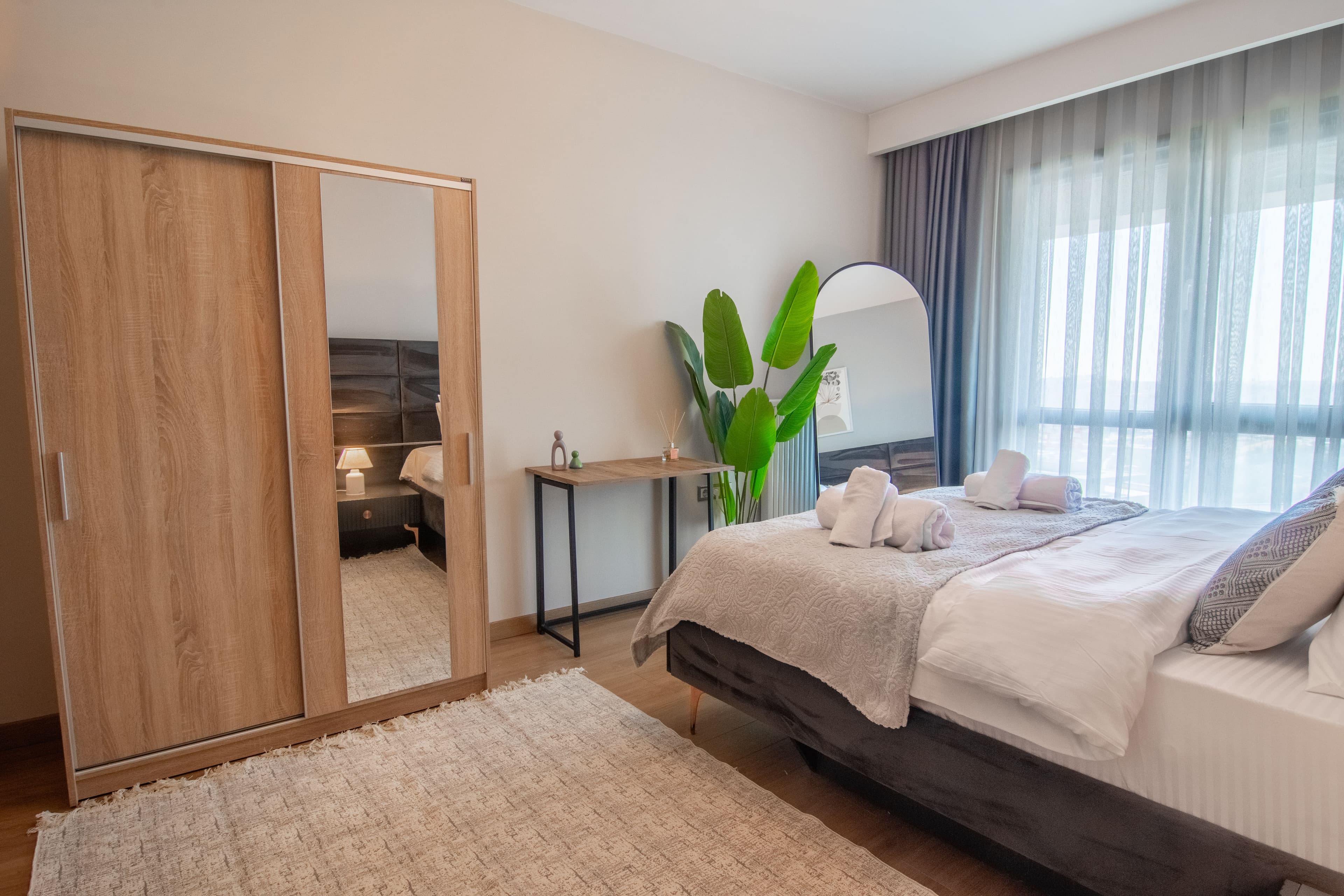 5. Levent 2BR Apt floor 22 Amazing view! — image 8