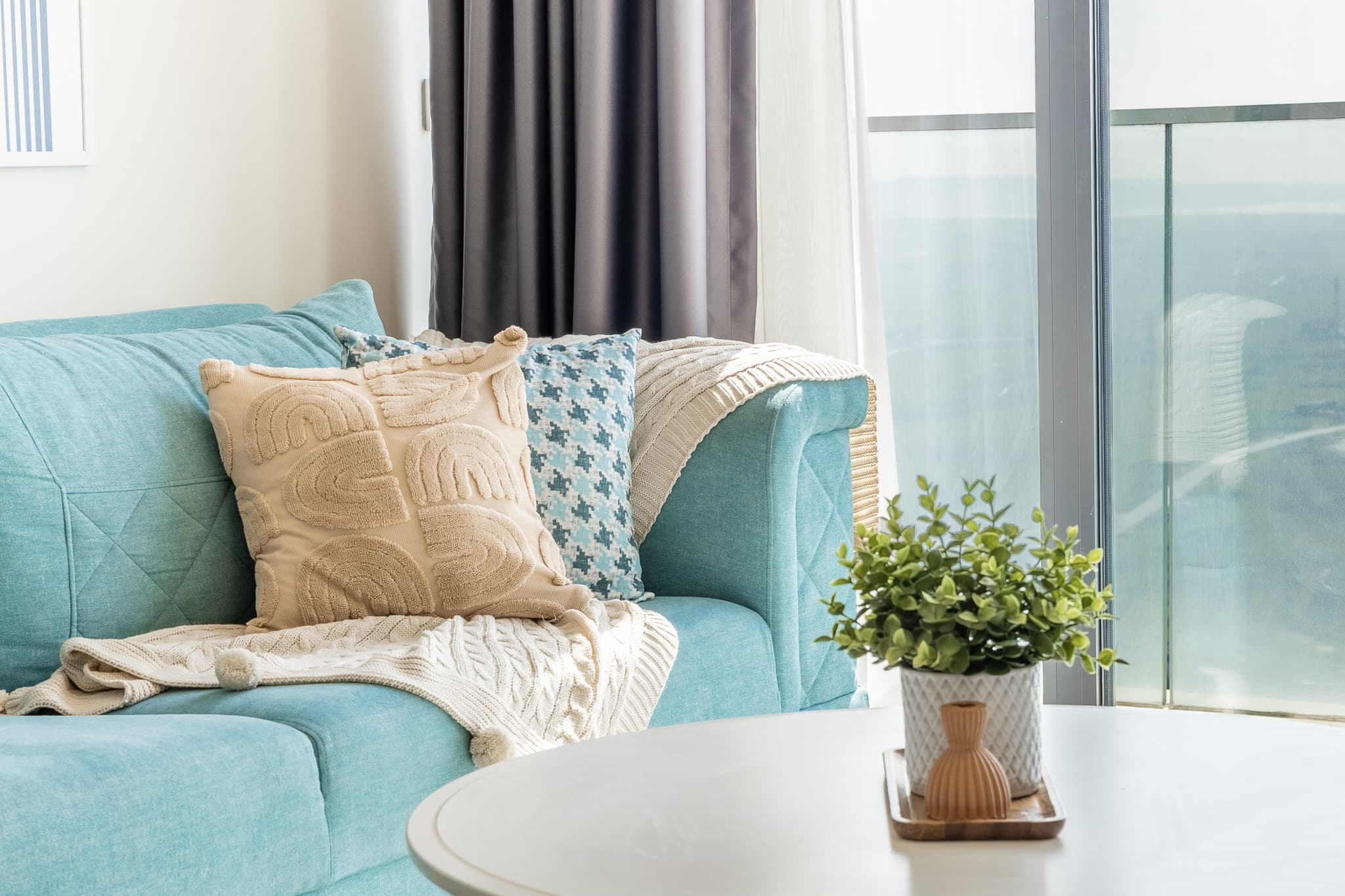 1-Bedroom Escape: Perfect for Families, furnished apartment in Avcılar, Istanbul — image 9