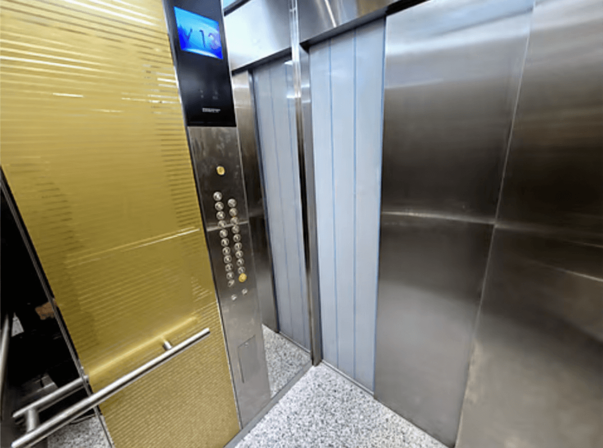 Warm & Inviting Flat in the City Center, furnished apartment in Bağcılar, Istanbul — image 21