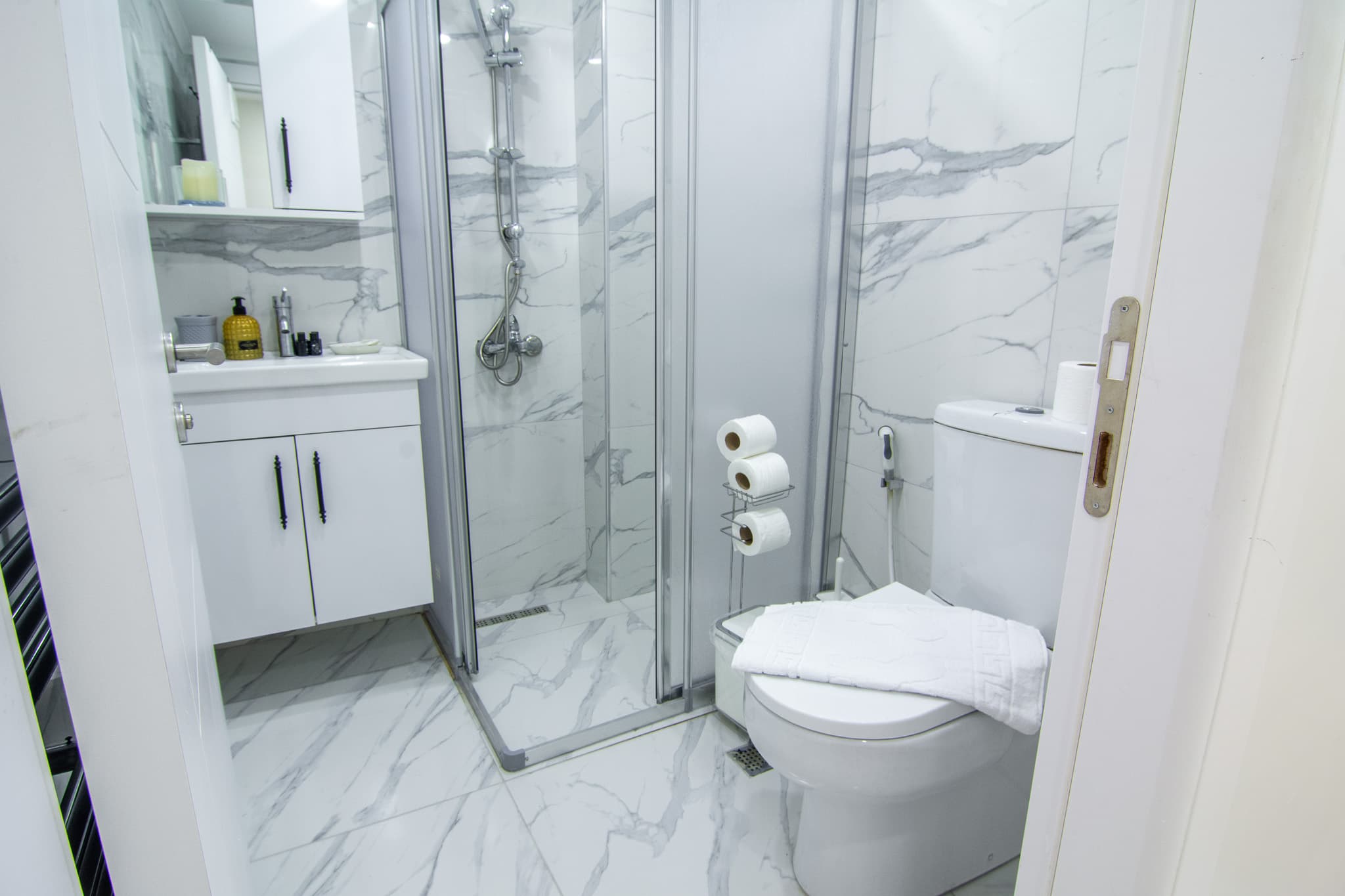 Cozy 2BR Home Apartment, furnished apartment in Beylikdüzü, Istanbul — image 18