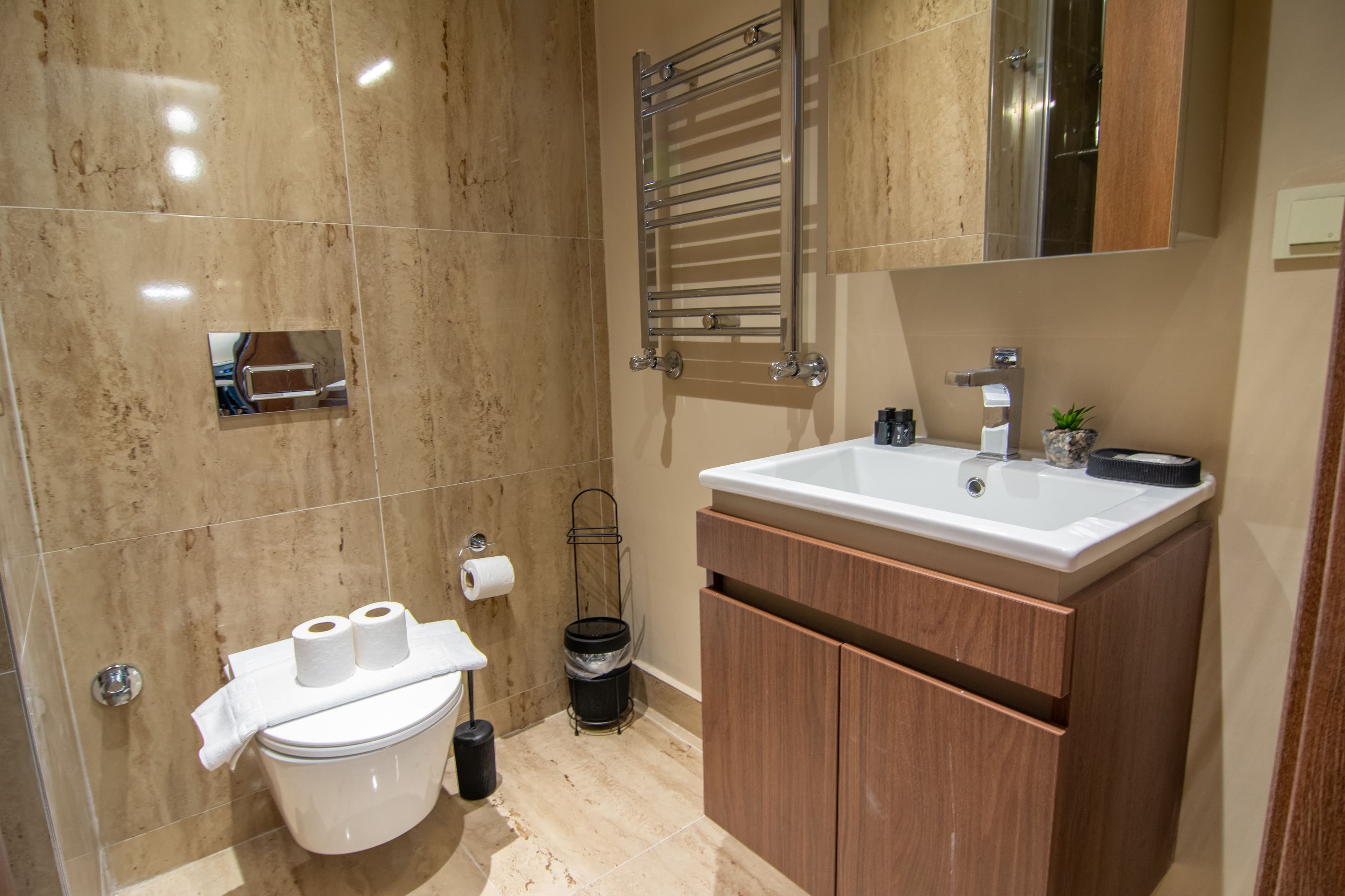 Cozy Modern & Stylish 1BR apartment, furnished apartment in Bağcılar, Istanbul — image 22