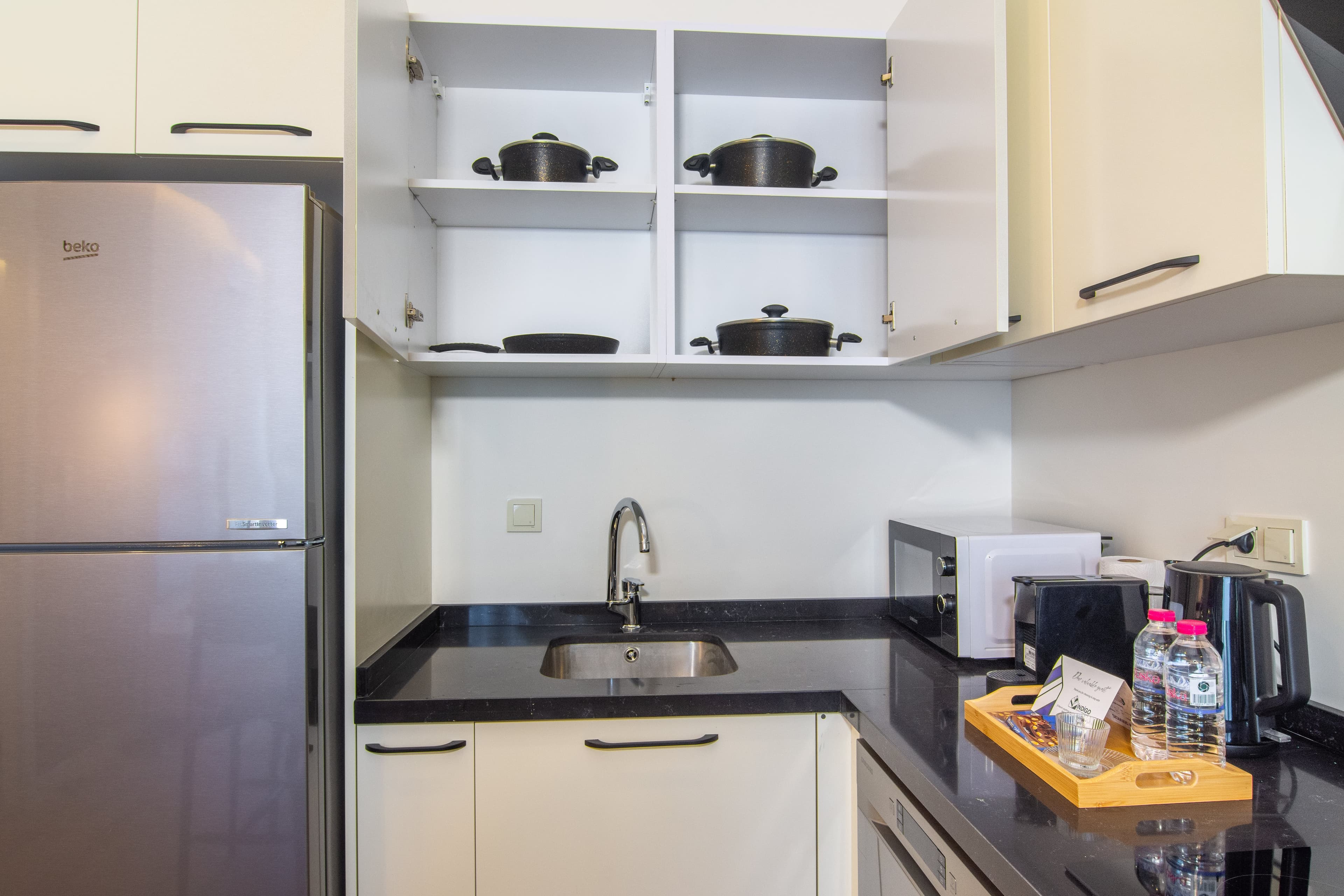 Modern & Stylish 1 Bdr Taksim Palas Living, furnished apartment in Şişli, Istanbul — image 15