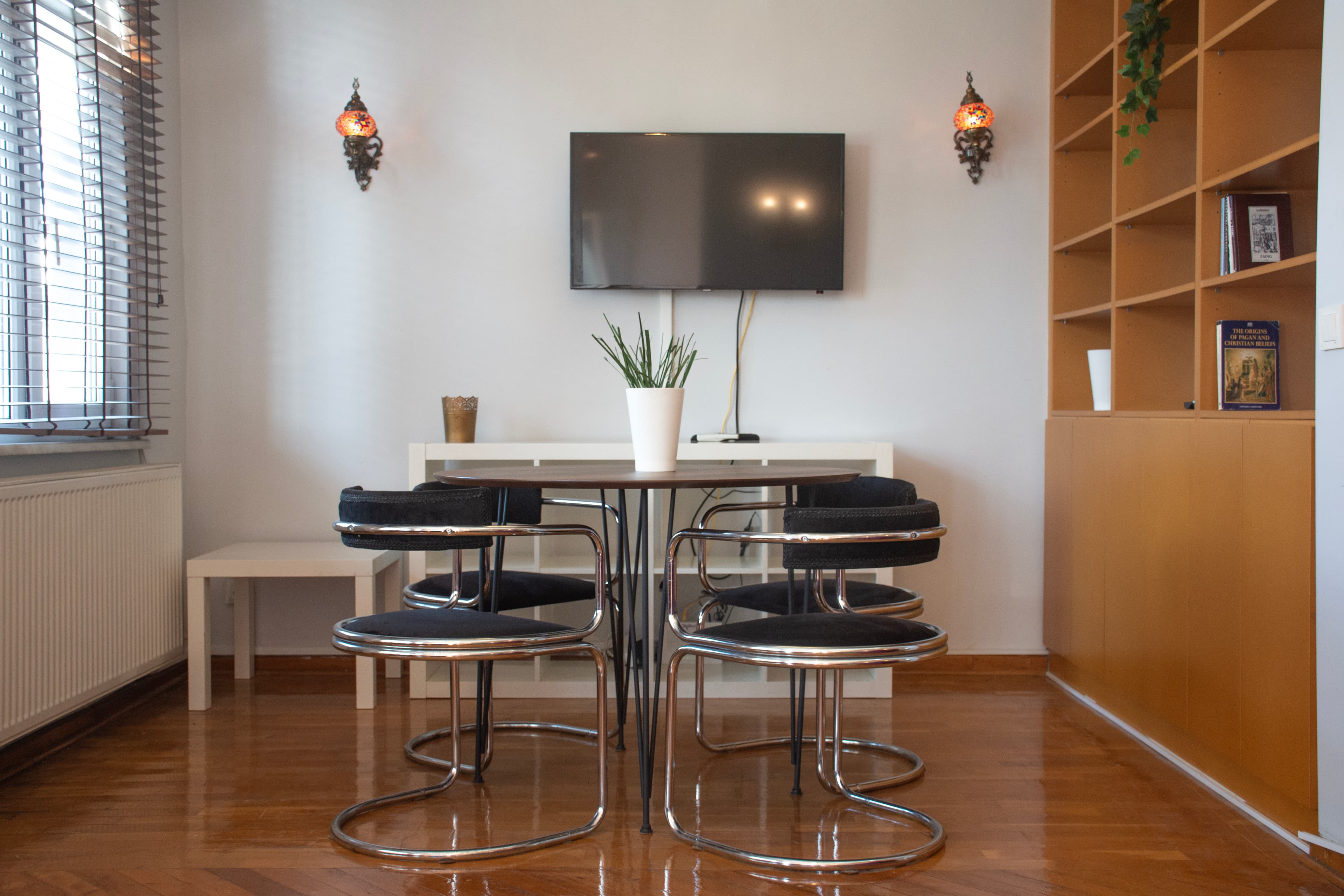 4min to Osmanbey 2 BR apart,4th floor with balcony, furnished apartment in Şişli, Istanbul — image 19