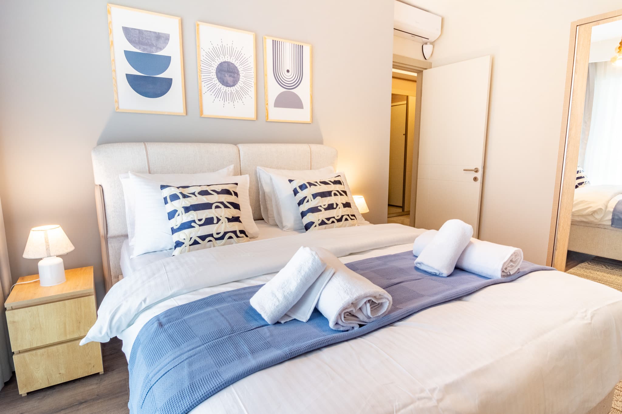Family Home 2bedr with balcony and Panoramic View, furnished apartment in Başakşehir, Istanbul — image 11
