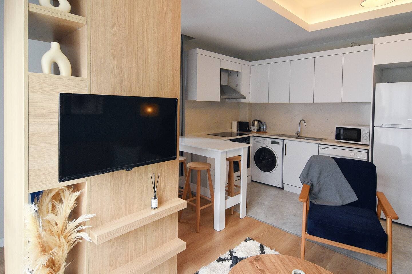 brand new apt with 2 beds & office, furnished apartment in Kağıthane, Istanbul — image 6