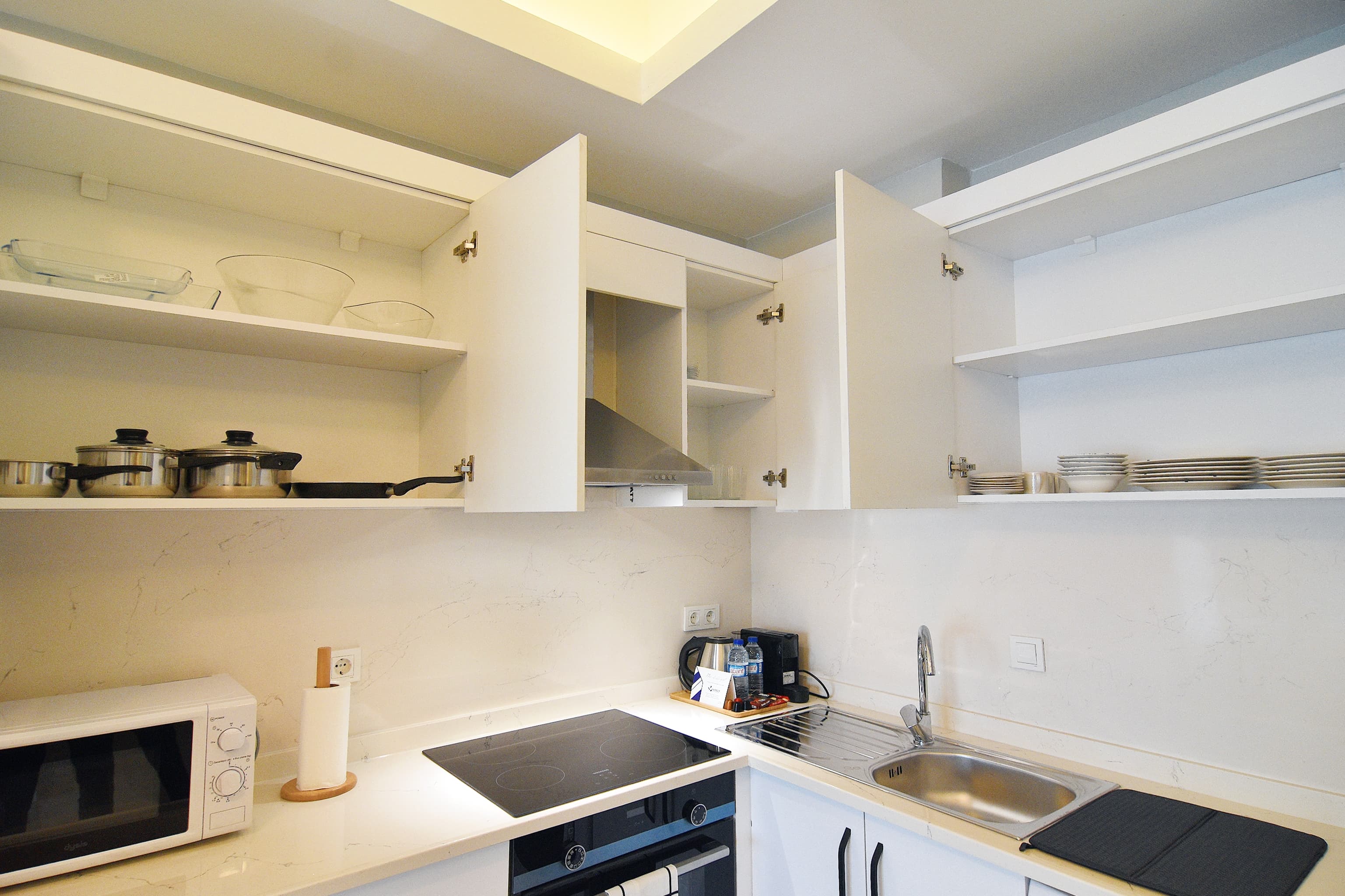 Cozy 1BR Apt: Perfect Blend of Comfort & Style., furnished apartment in Kağıthane, Istanbul — image 9
