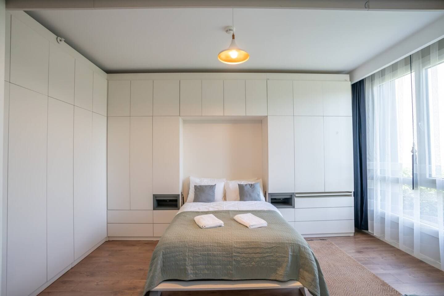 Stylish 1-Bedroom  Apt- Experience City's Pulse, furnished apartment in Bağcılar, Istanbul — image 6