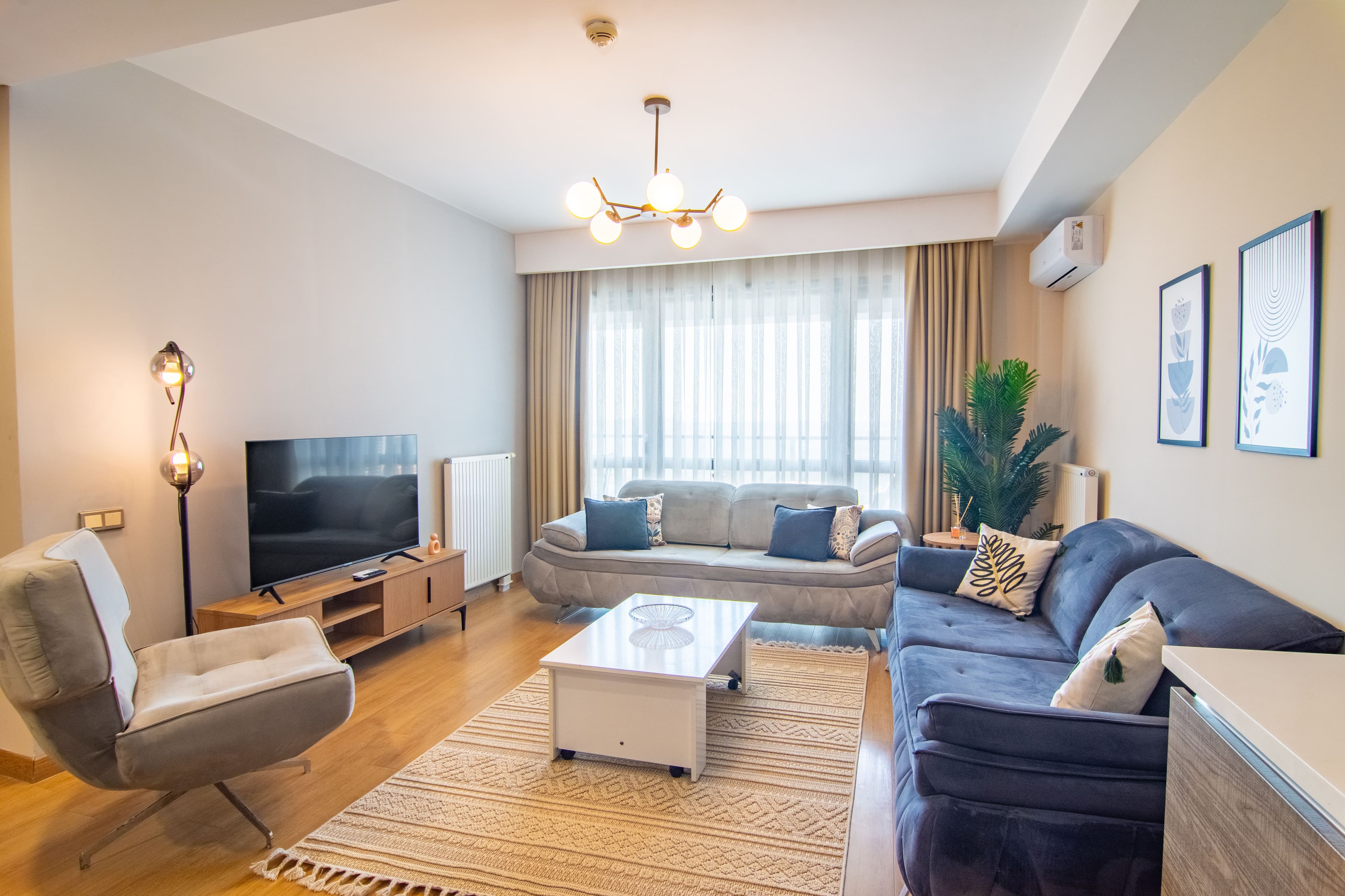 5. Levent 2BR Apt floor 22 Amazing view! — image 3