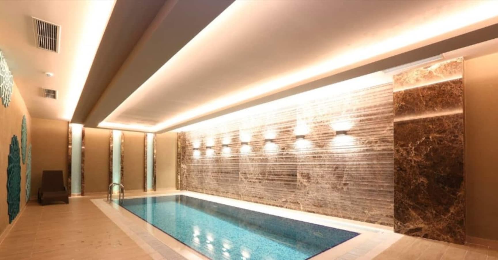 1-Bdr Getaway with Pool/Gym near Taksim Square, furnished apartment in Şişli, Istanbul — image 25
