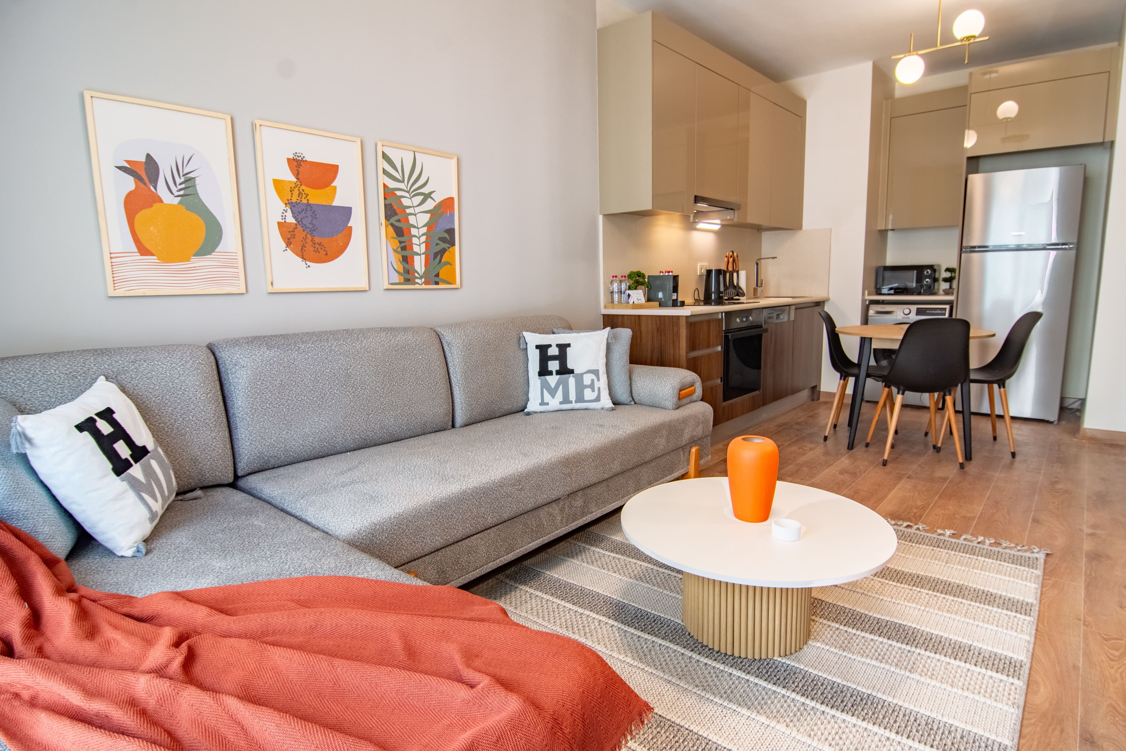 Cozy Modern & Stylish 1BR apartment, furnished apartment in Bağcılar, Istanbul — image 3
