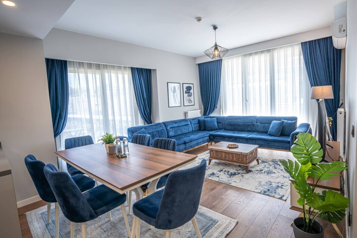 Stylish Retreat: Cozy 2BR Apt, furnished apartment in Bağcılar, Istanbul — image 2