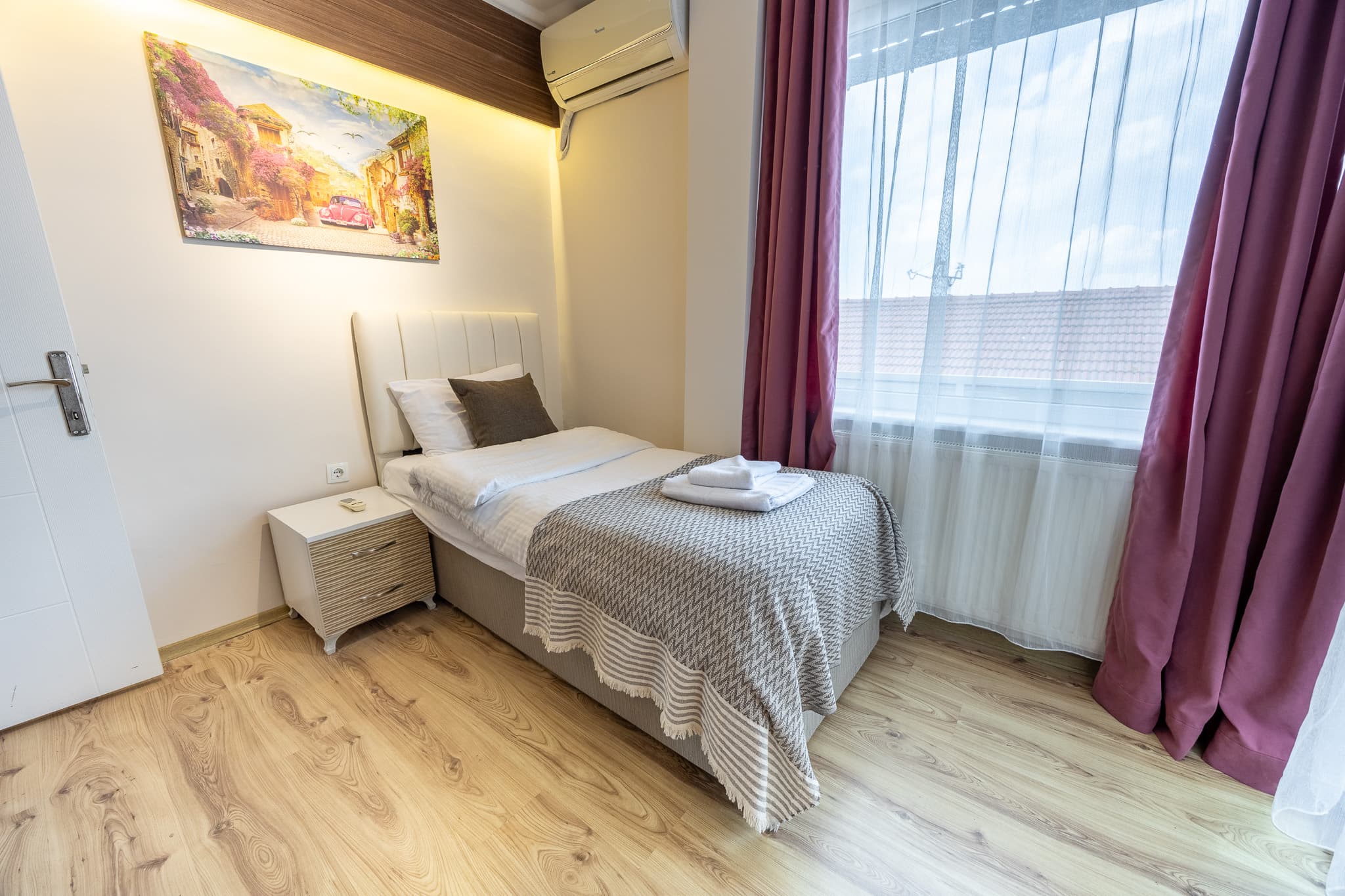 Sea View Villa with Pool, furnished apartment in Büyükçekmece, Istanbul — image 27