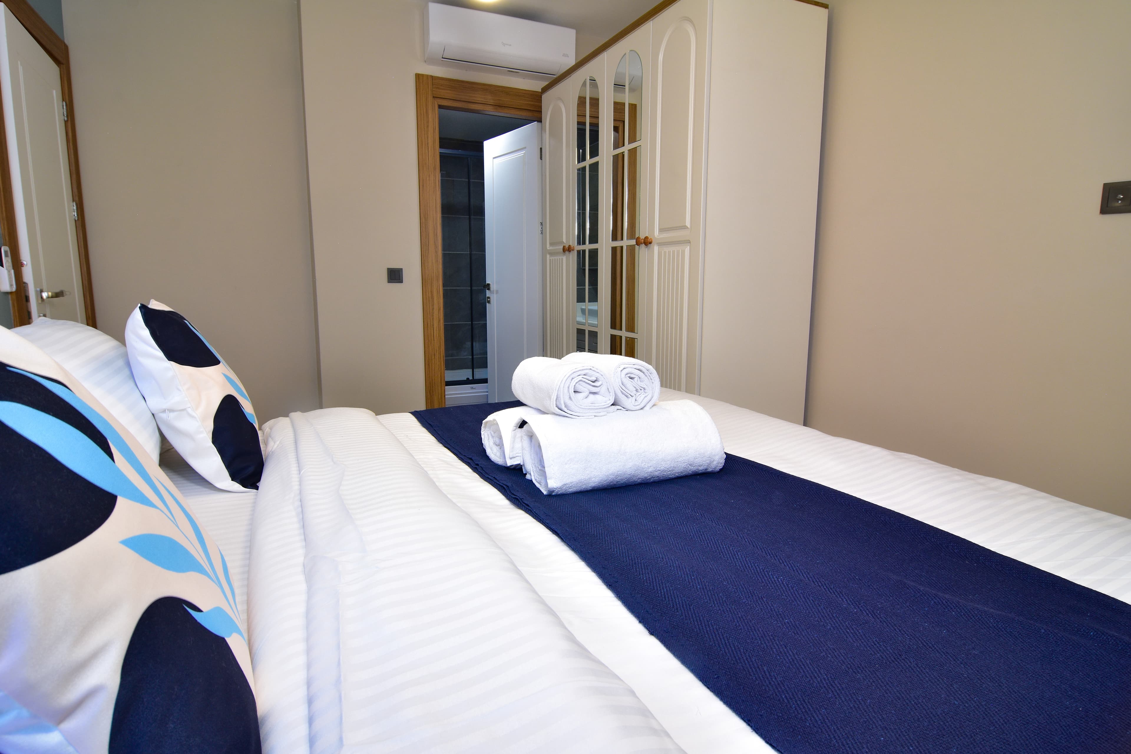 Full sea view Duplex apartment, furnished apartment in Beylikdüzü, Istanbul — image 24