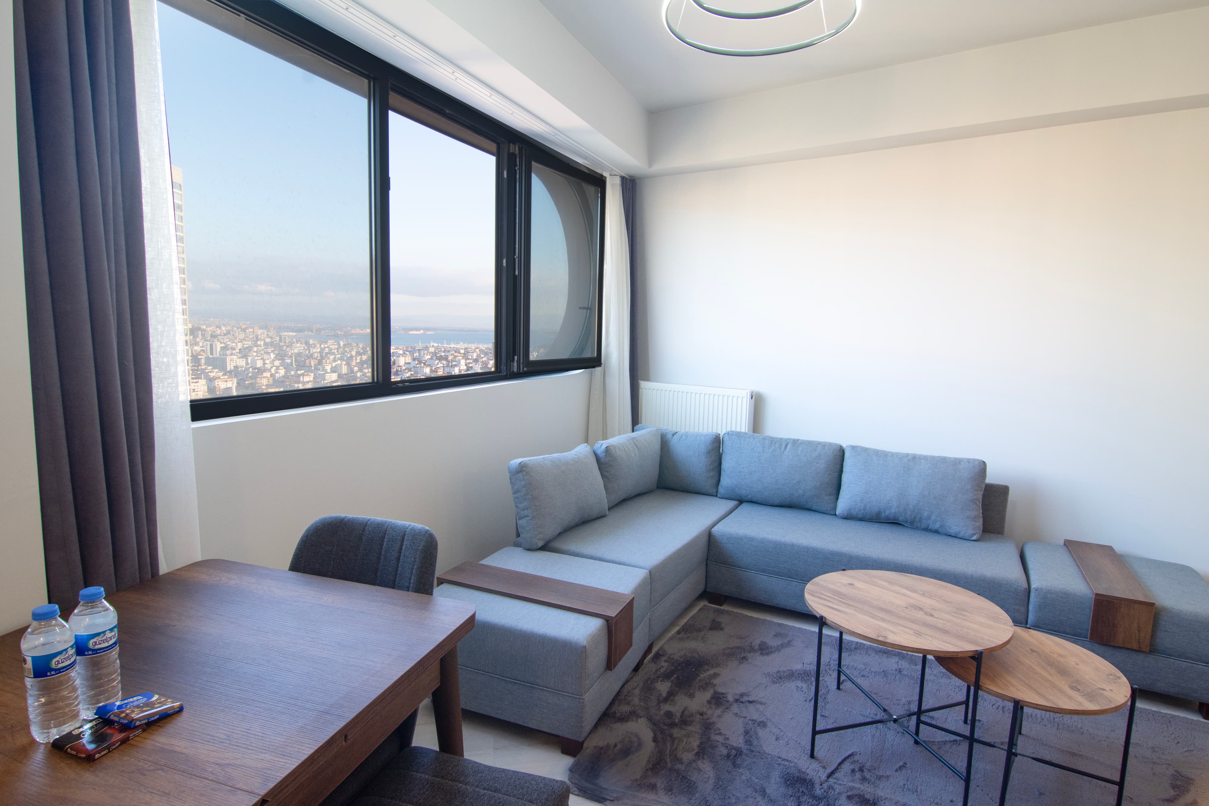 Seaview cozy apartment at the 22nd floor, furnished apartment in Kartal, Istanbul