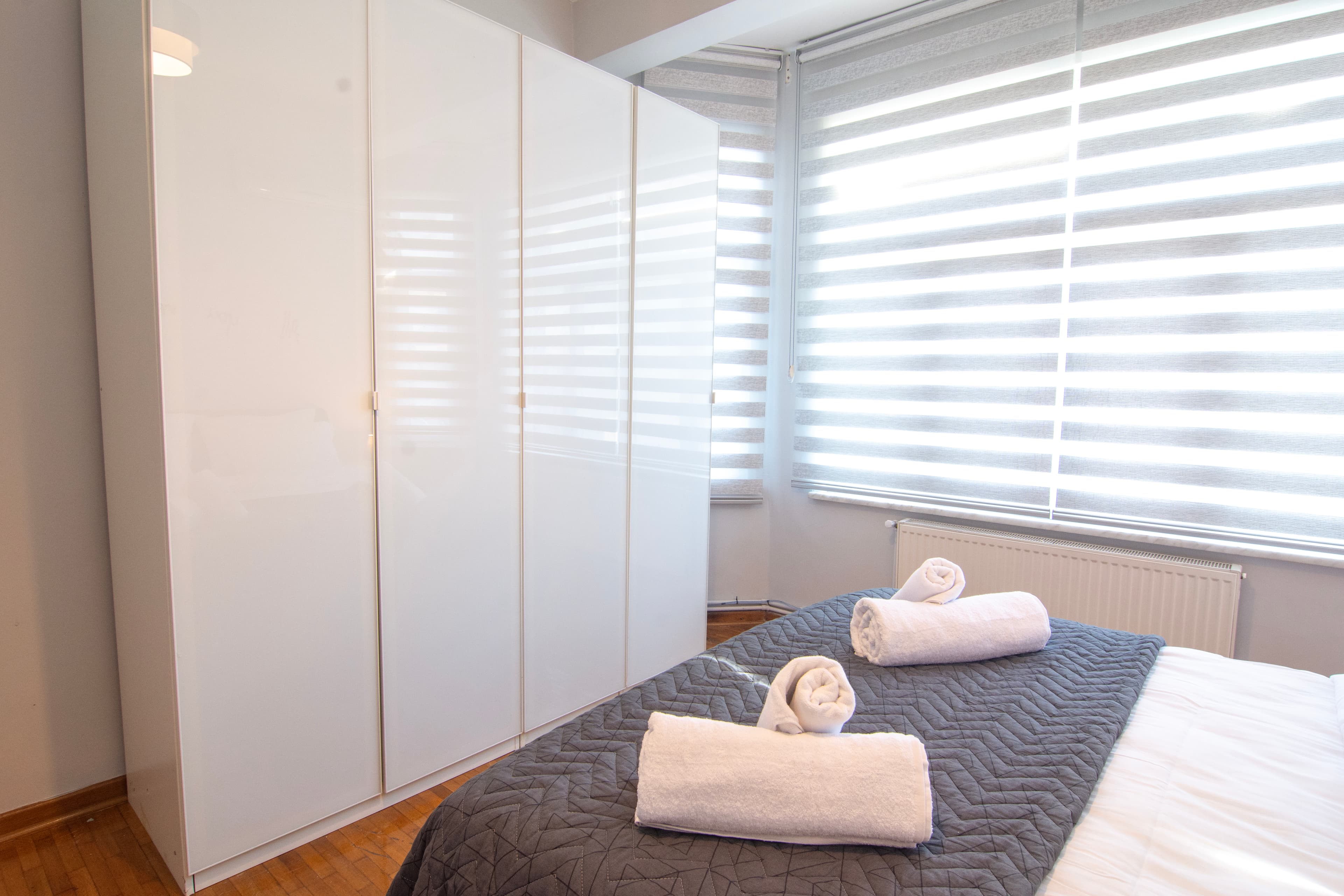 4min to Osmanbey 2 BR apart,4th floor with balcony, furnished apartment in Şişli, Istanbul — image 9