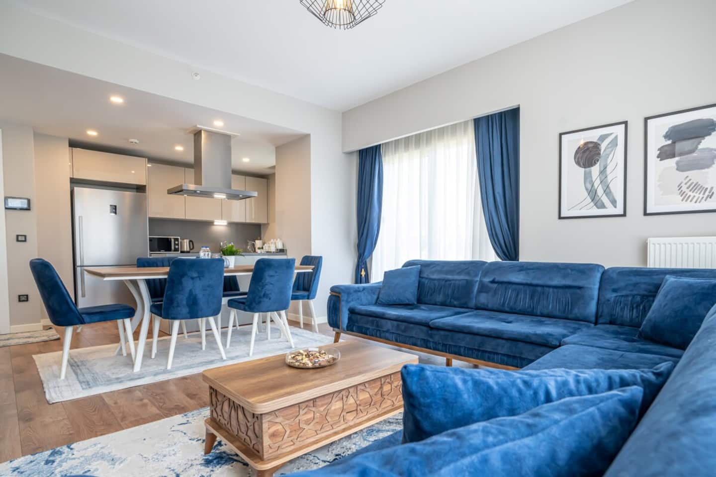 Stylish Retreat: Cozy 2BR Apt, furnished apartment in Bağcılar, Istanbul