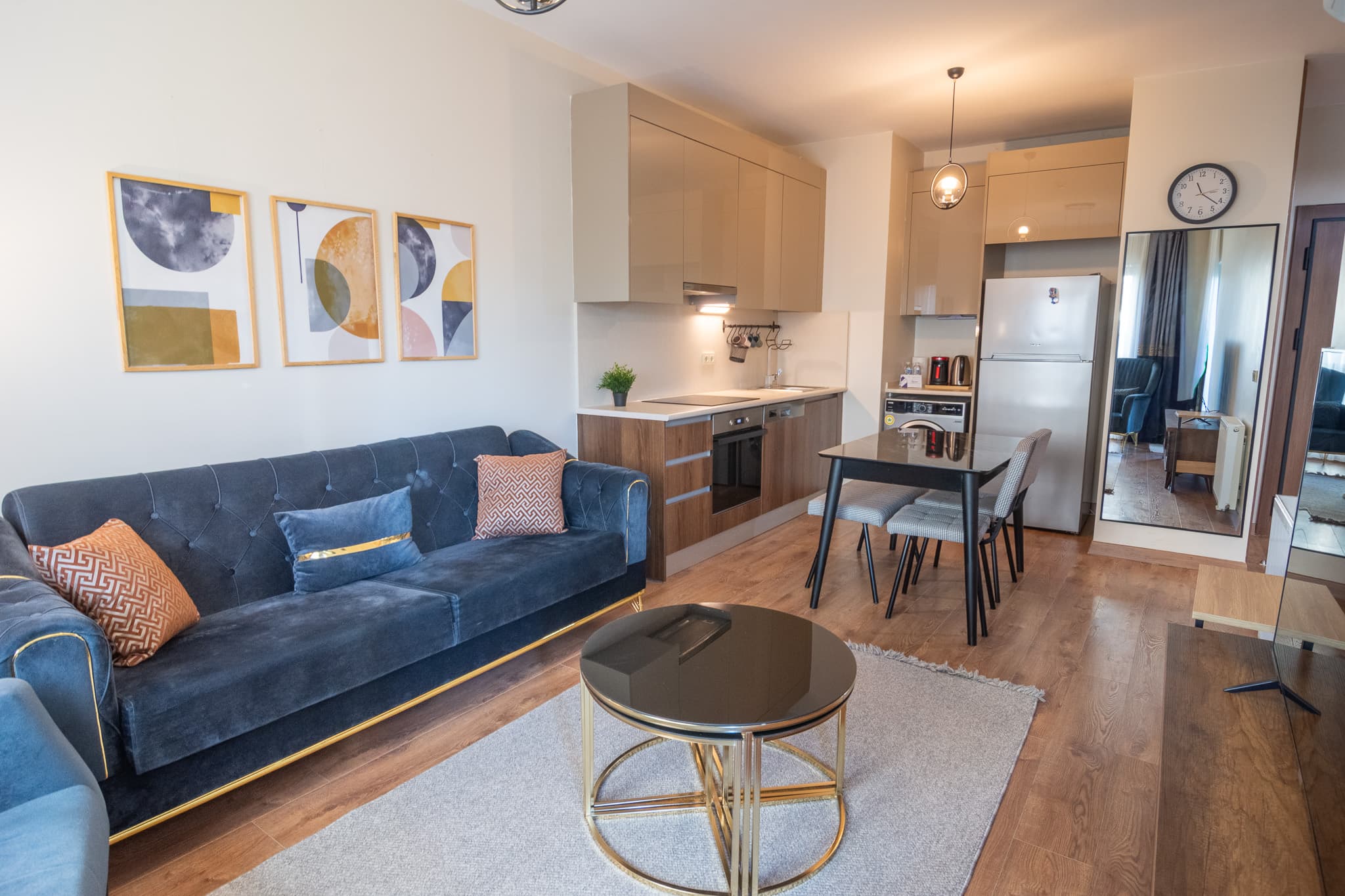 Spacious 1BR with Garden, furnished apartment in Bağcılar, Istanbul — image 3