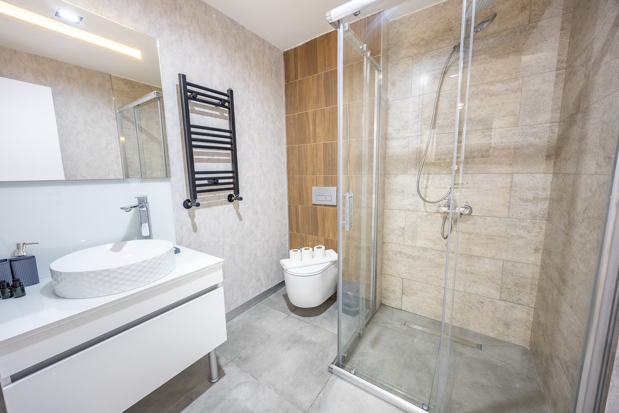 Stylish Studio Apt  - Your Home Away from Home, furnished apartment in Bağcılar, Istanbul — image 20