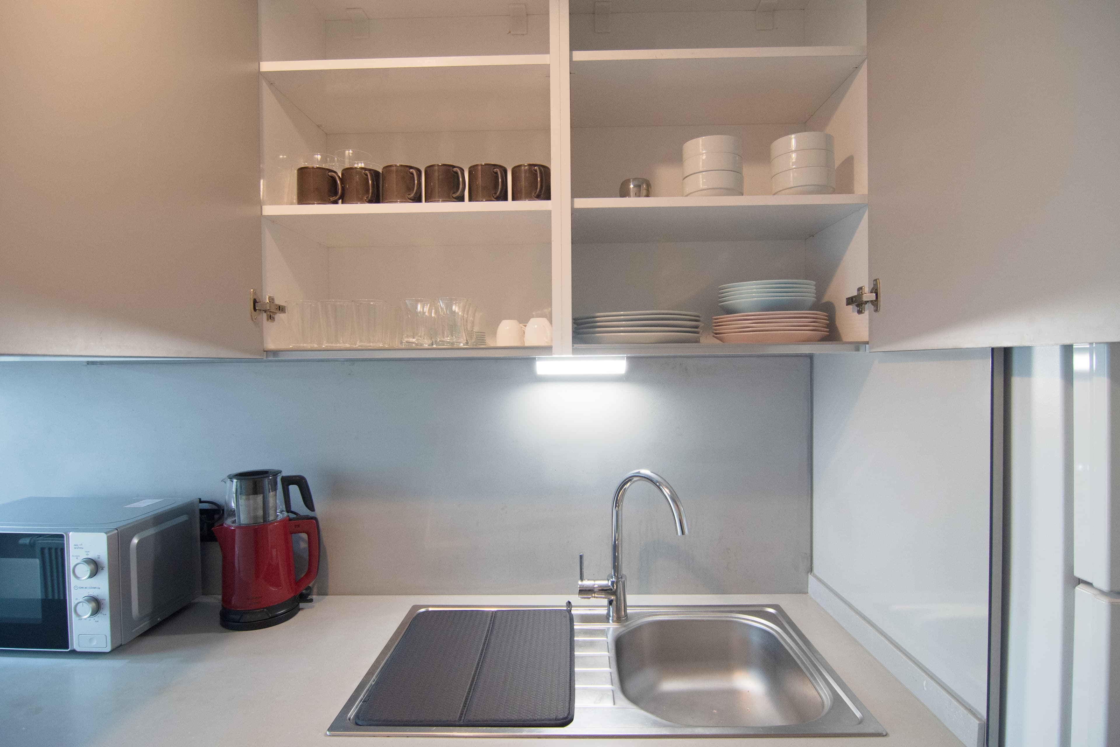 Cozy Retreat: Stylish 2BR Apt, furnished apartment in Bağcılar, Istanbul — image 21