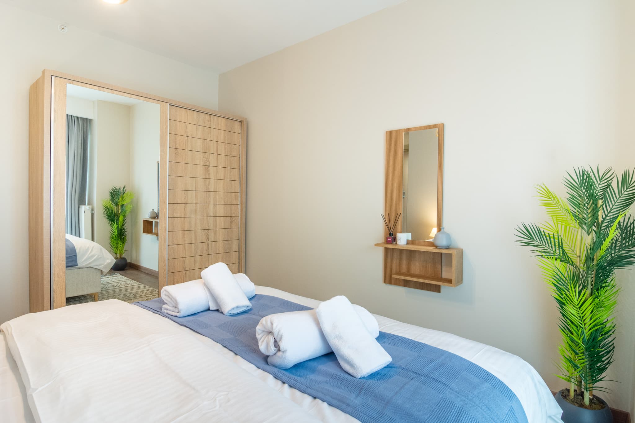 Family Home 2bedr with balcony and Panoramic View, furnished apartment in Başakşehir, Istanbul — image 13