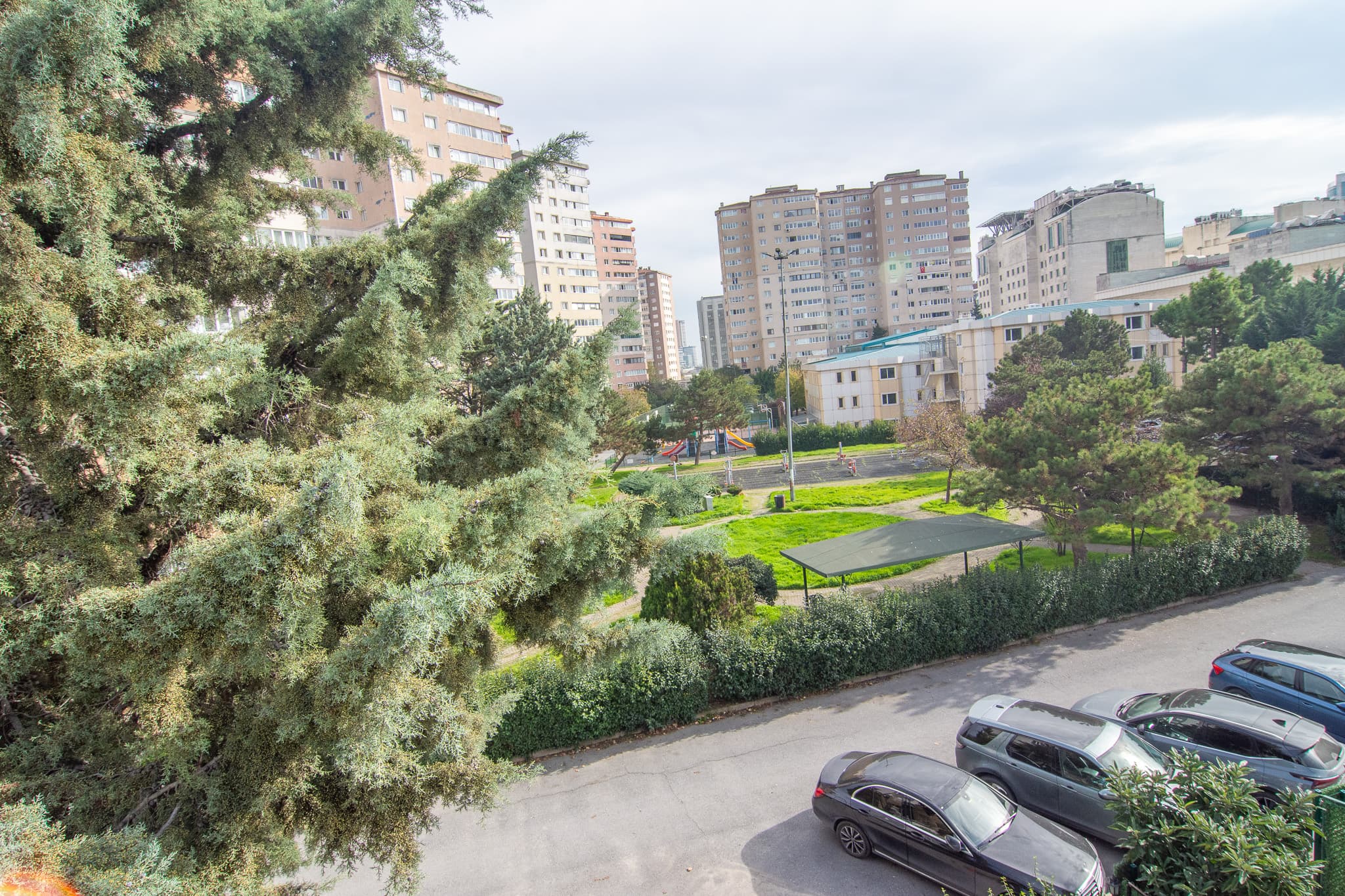 Cozy 1BR with Inviting Balcony, furnished apartment in Beylikdüzü, Istanbul — image 13
