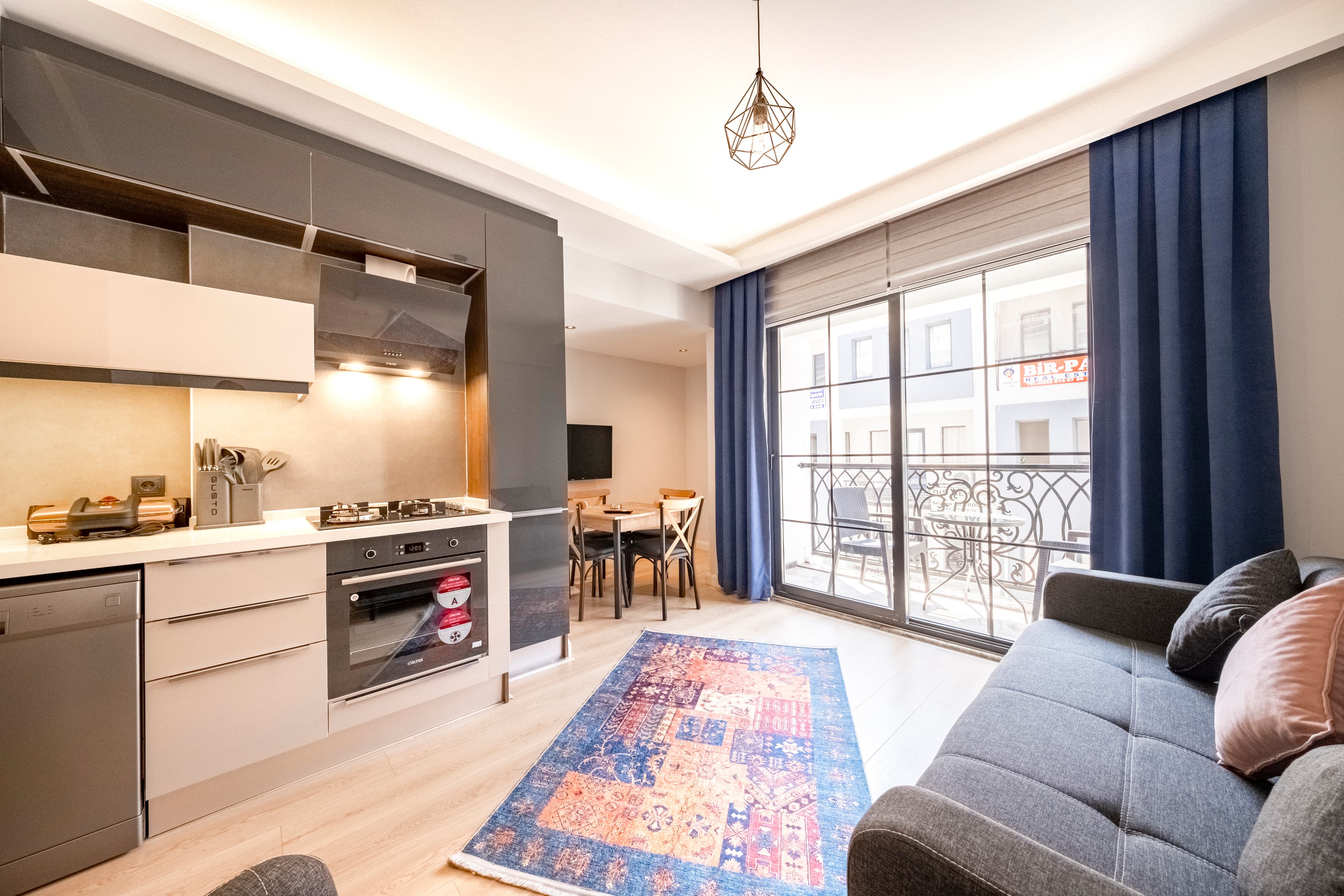 Charming stay in the heart of Fethiye near marina, furnished apartment in Fethiye, Istanbul — image 12
