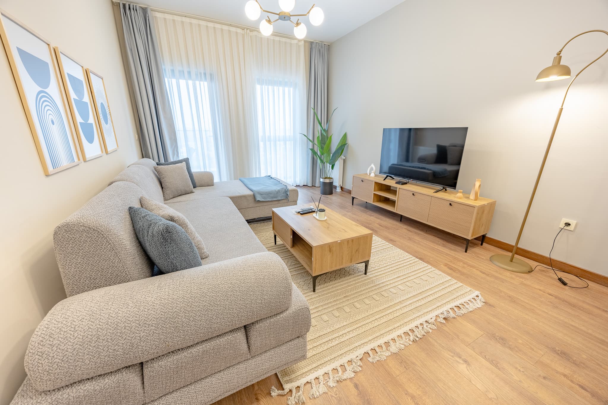 Modern 2BR  | City View, furnished apartment in Bağcılar, Istanbul — image 11