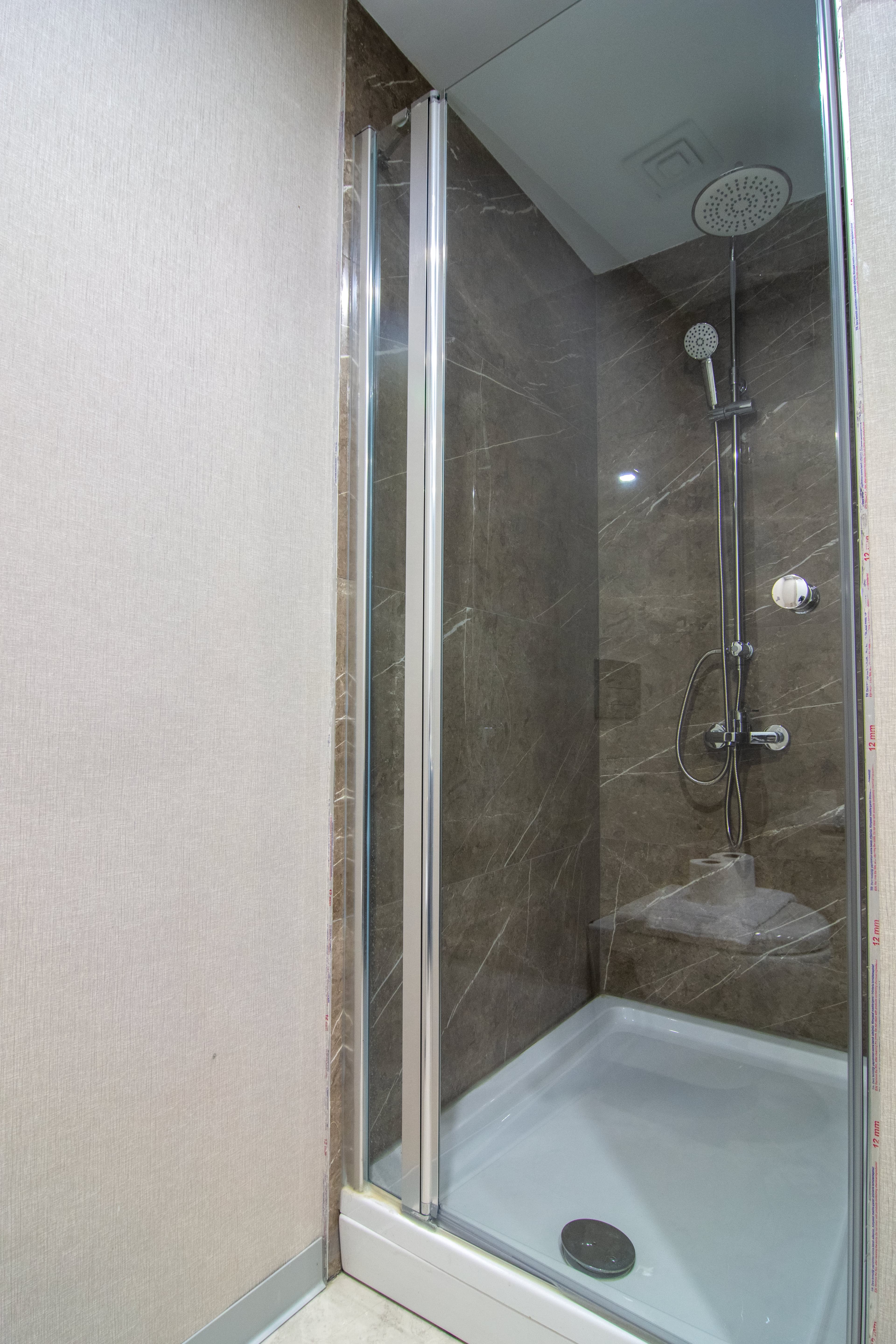 1bedr apartment with terrasse, furnished apartment in Başakşehir, Istanbul — image 15