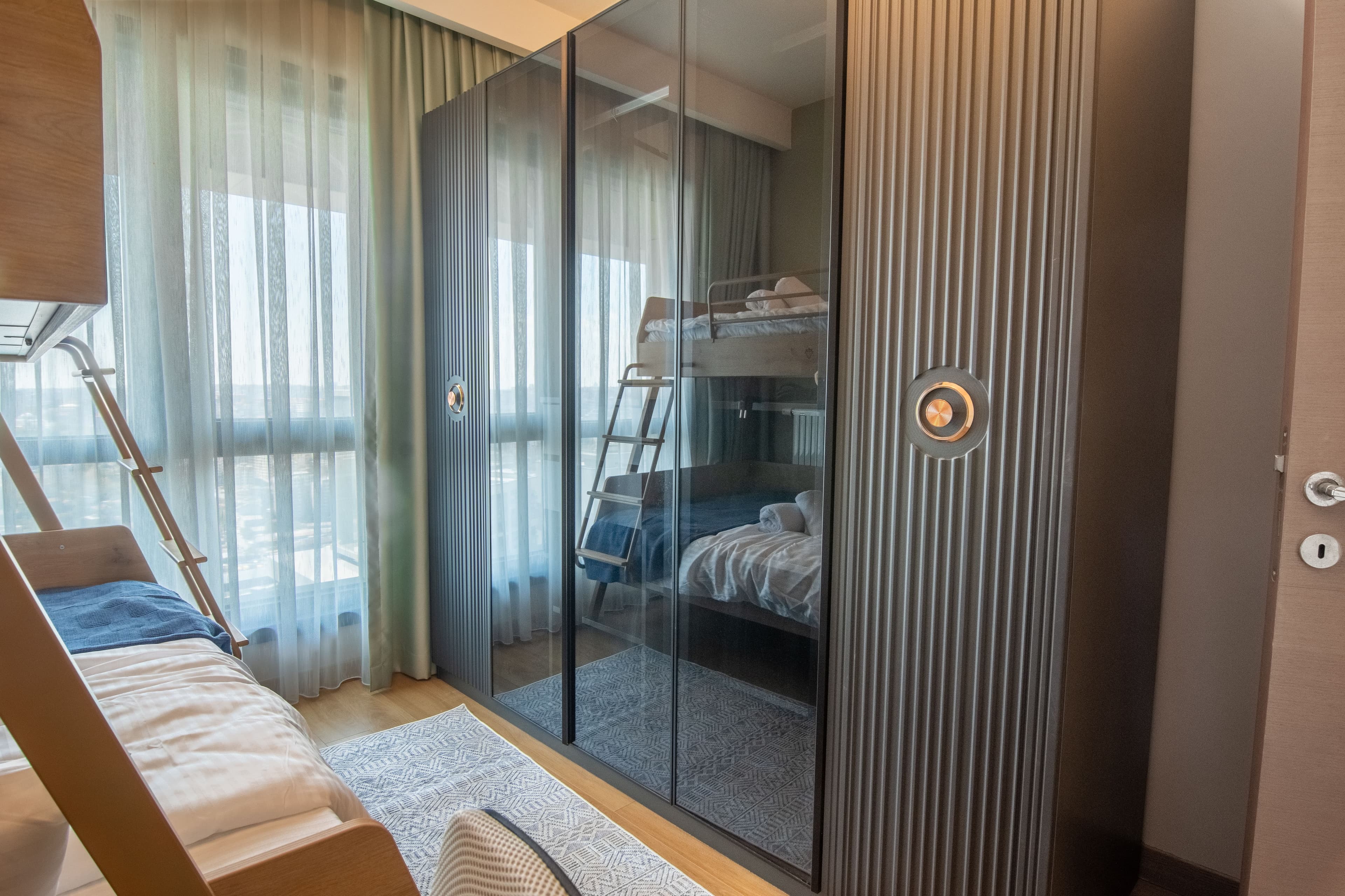 5. Levent 2BR Apt floor 22 Amazing view! — image 12