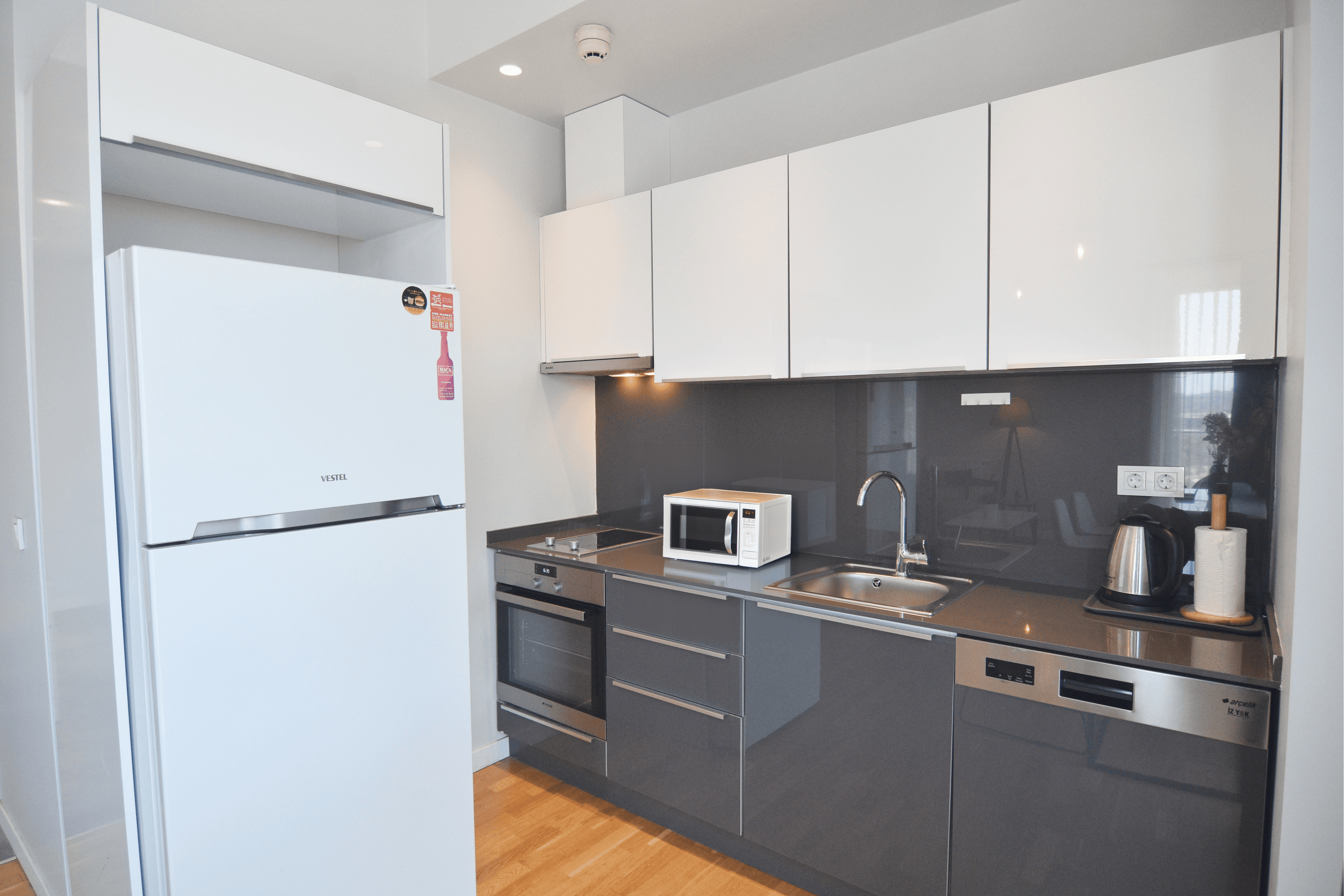 7th floor central 1-Bdr Apt  Wi-Fi/Pool/Gym, furnished apartment in Kağıthane, Istanbul — image 17
