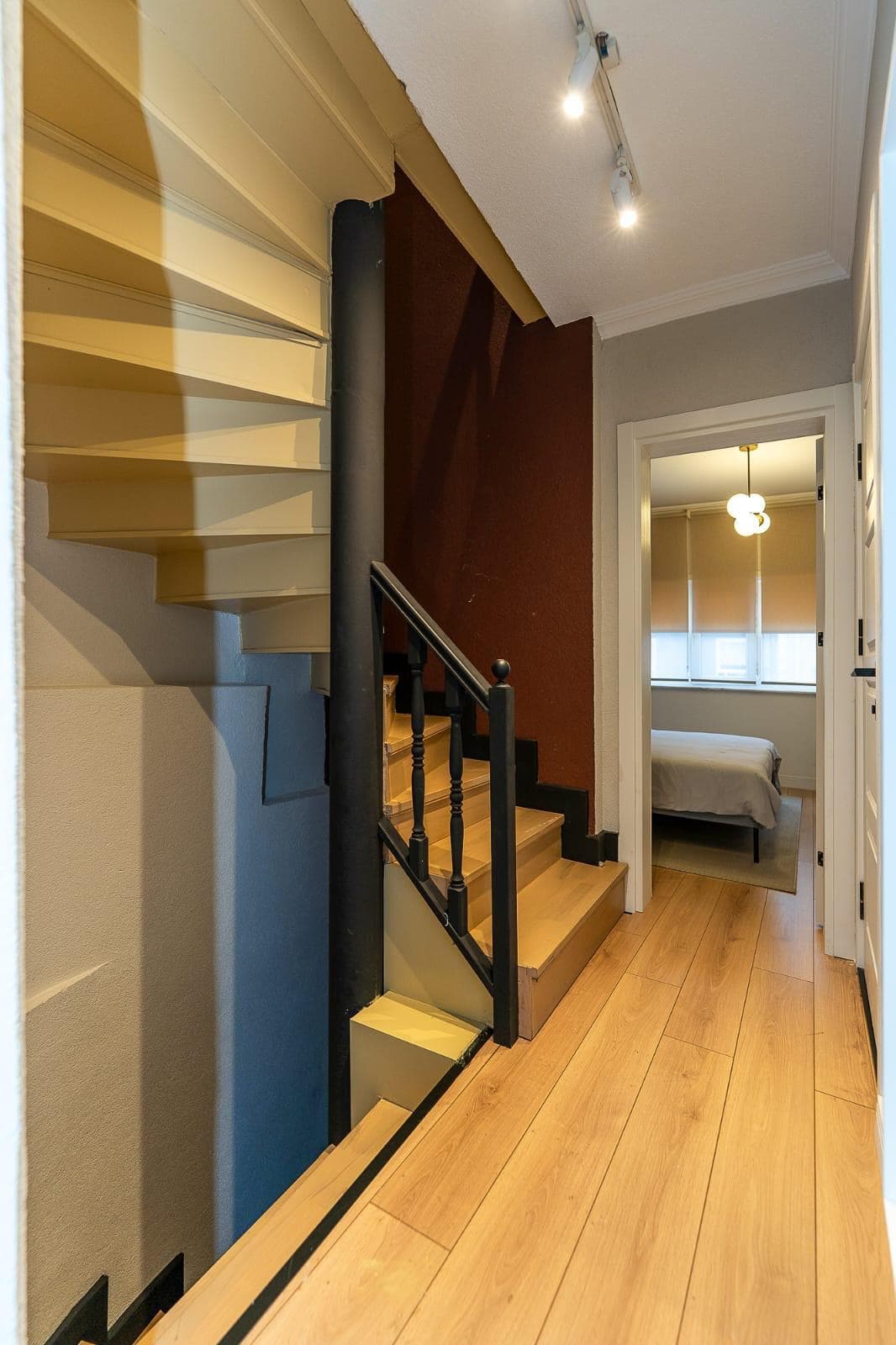House with 4 bedrs 3 bathrooms central location, furnished apartment in Şişli, Istanbul — image 23