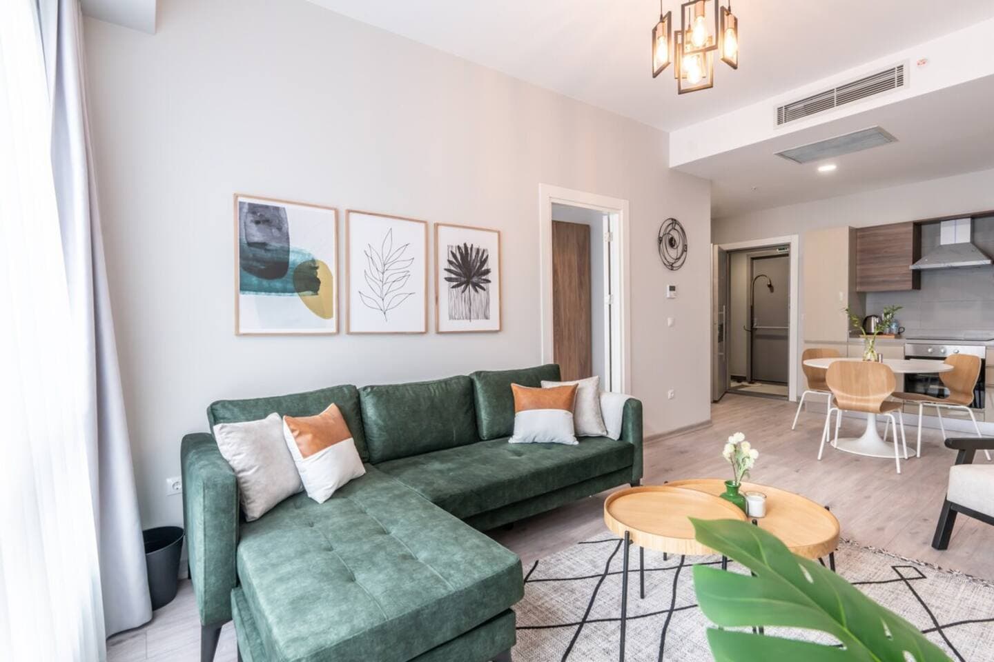 Modern Urban Apt- Relaxation in the City Hustle, furnished apartment in Kadıköy, Istanbul — image 3
