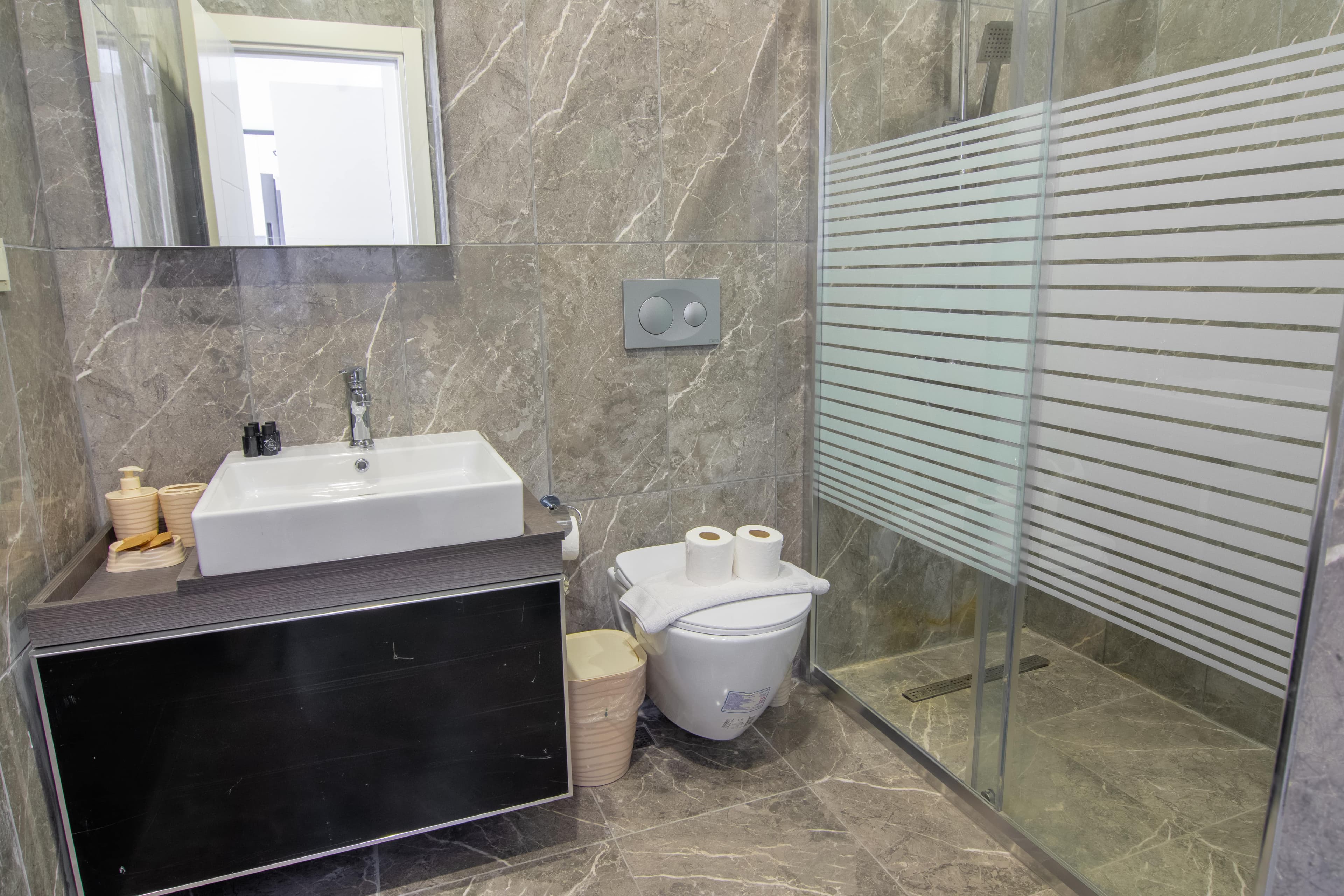 Modern & Stylish 1 Bdr Taksim Palas Living, furnished apartment in Şişli, Istanbul — image 19
