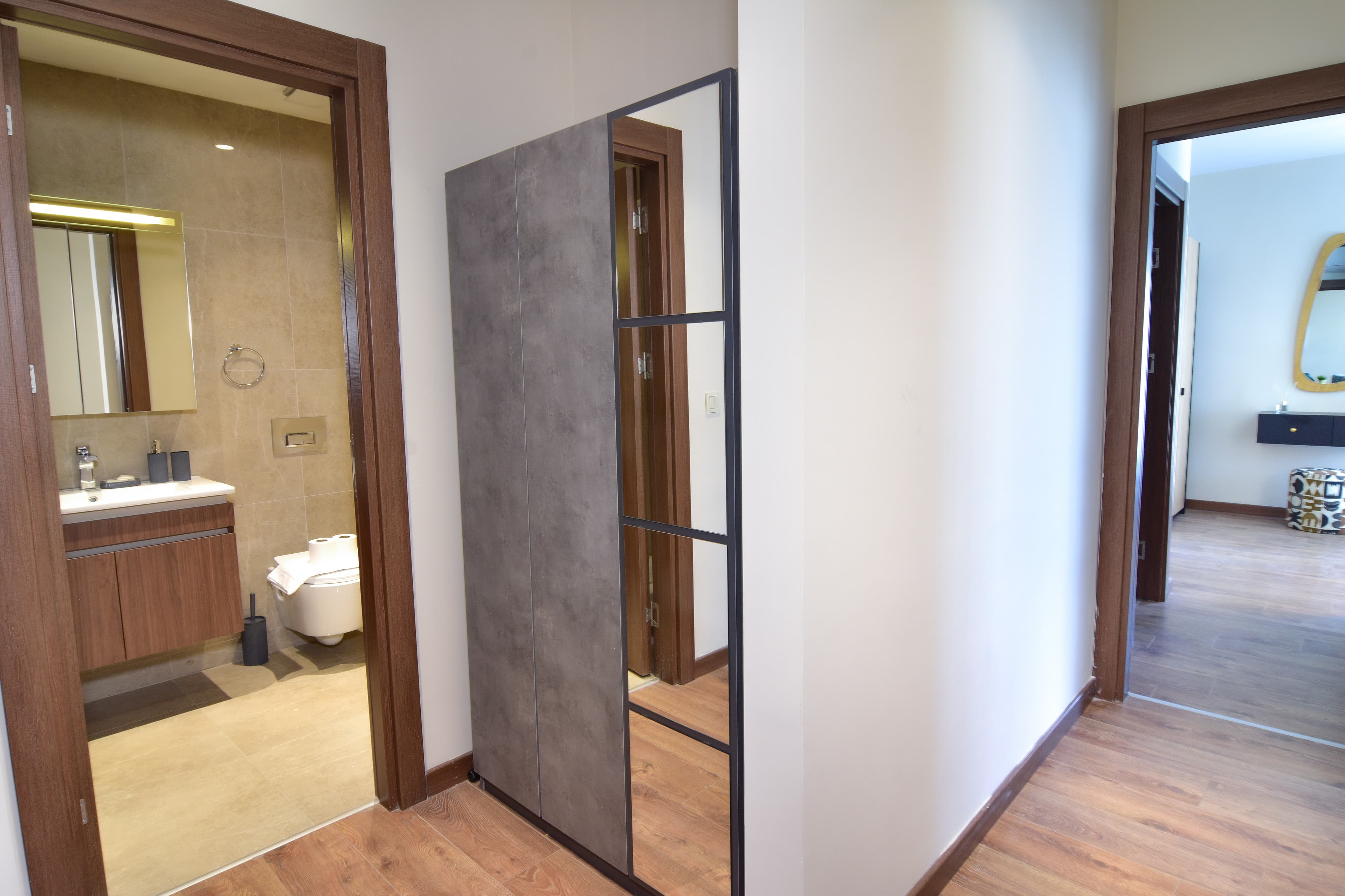 Stylish & Modern 3bedrooms -2bathrooms-pool & gym, furnished apartment in Bağcılar, Istanbul — image 38