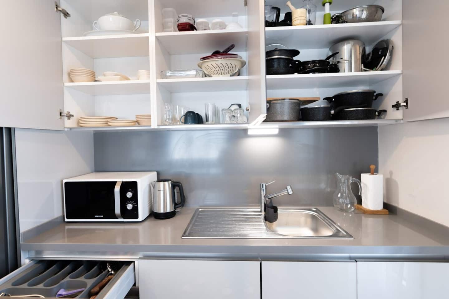 Stylish Retreat: Cozy 2BR Apt, furnished apartment in Bağcılar, Istanbul — image 7
