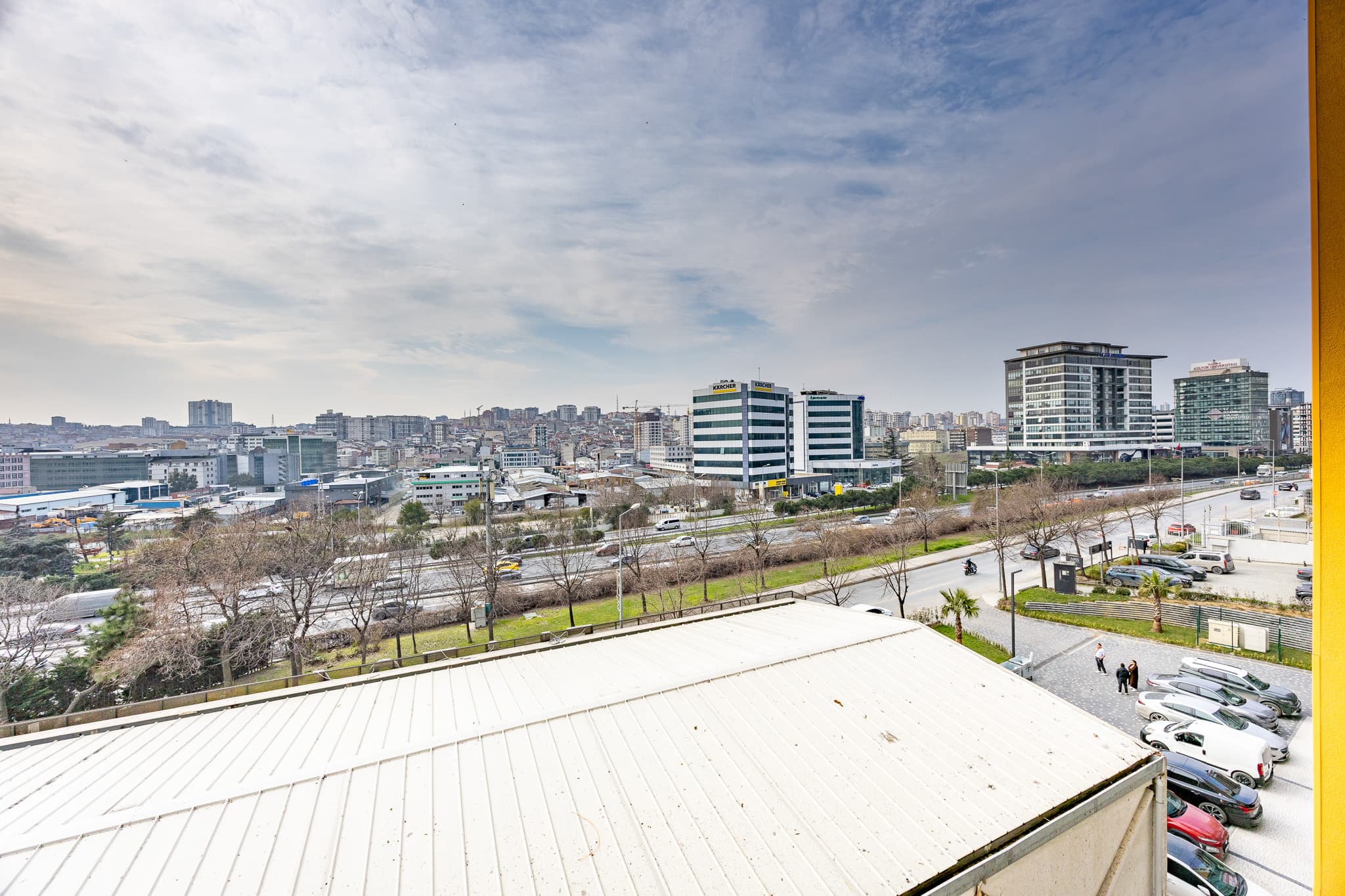 Stylish Studio Apt  - Your Home Away from Home, furnished apartment in Bağcılar, Istanbul — image 4