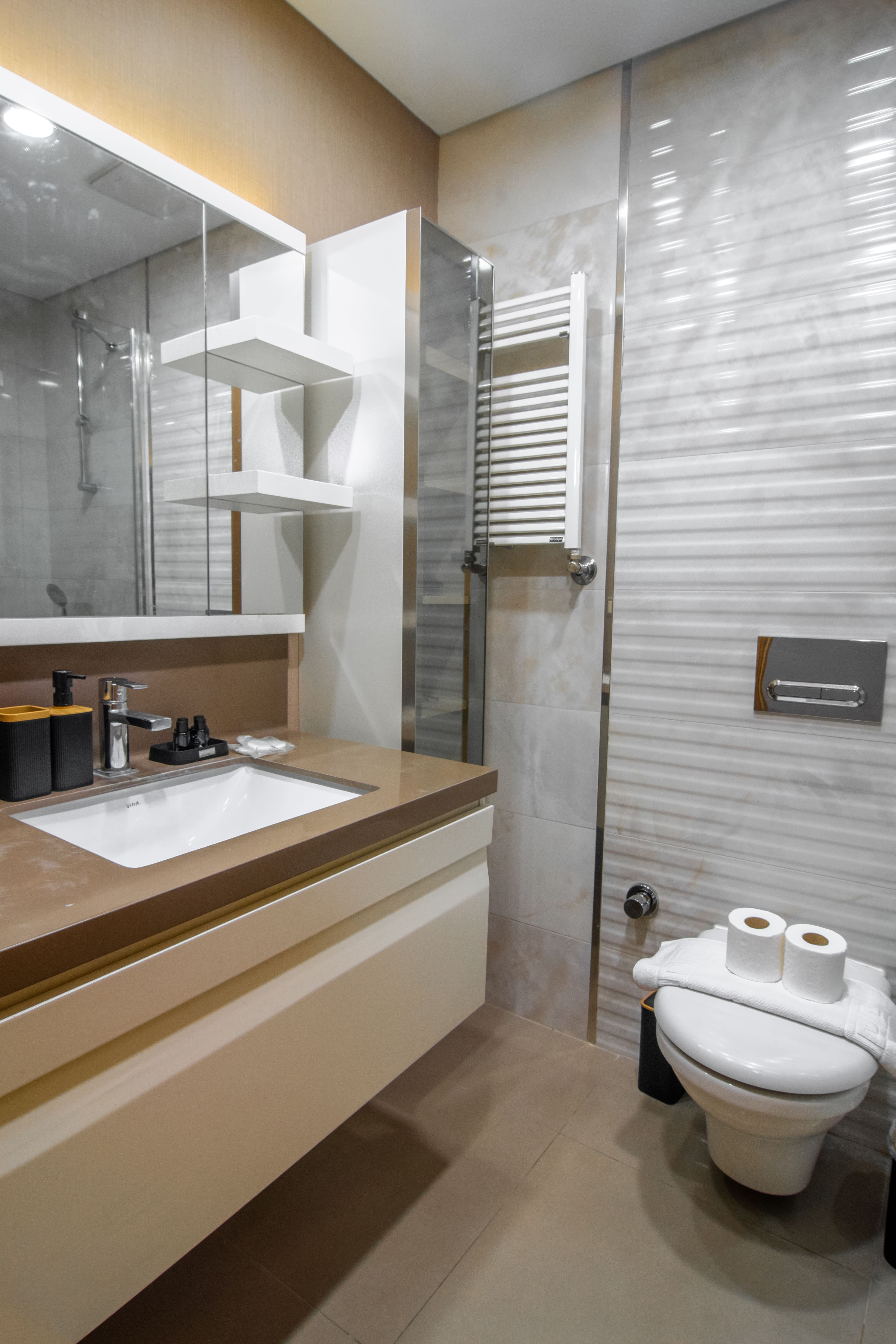 5. Levent 2BR Apt floor 22 Amazing view! — image 15