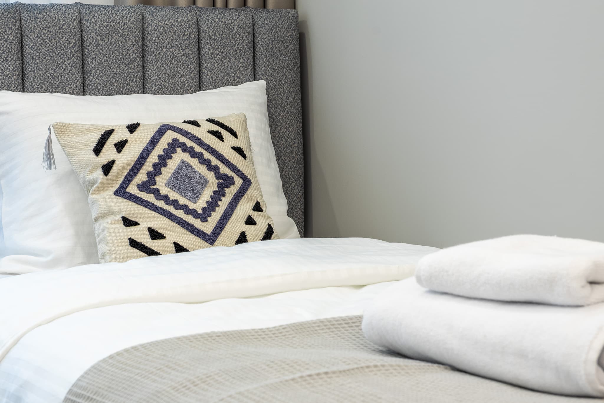 Vadi Istanbul Modern 2-Bedroom Apartment, furnished apartment in Kağıthane, Istanbul — image 23